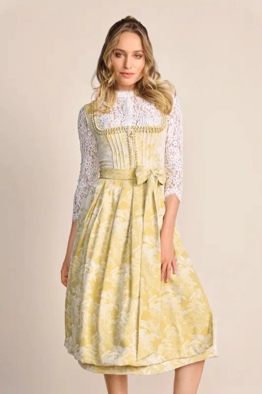 Dirndl Oxana (70cm) günstig online kaufen