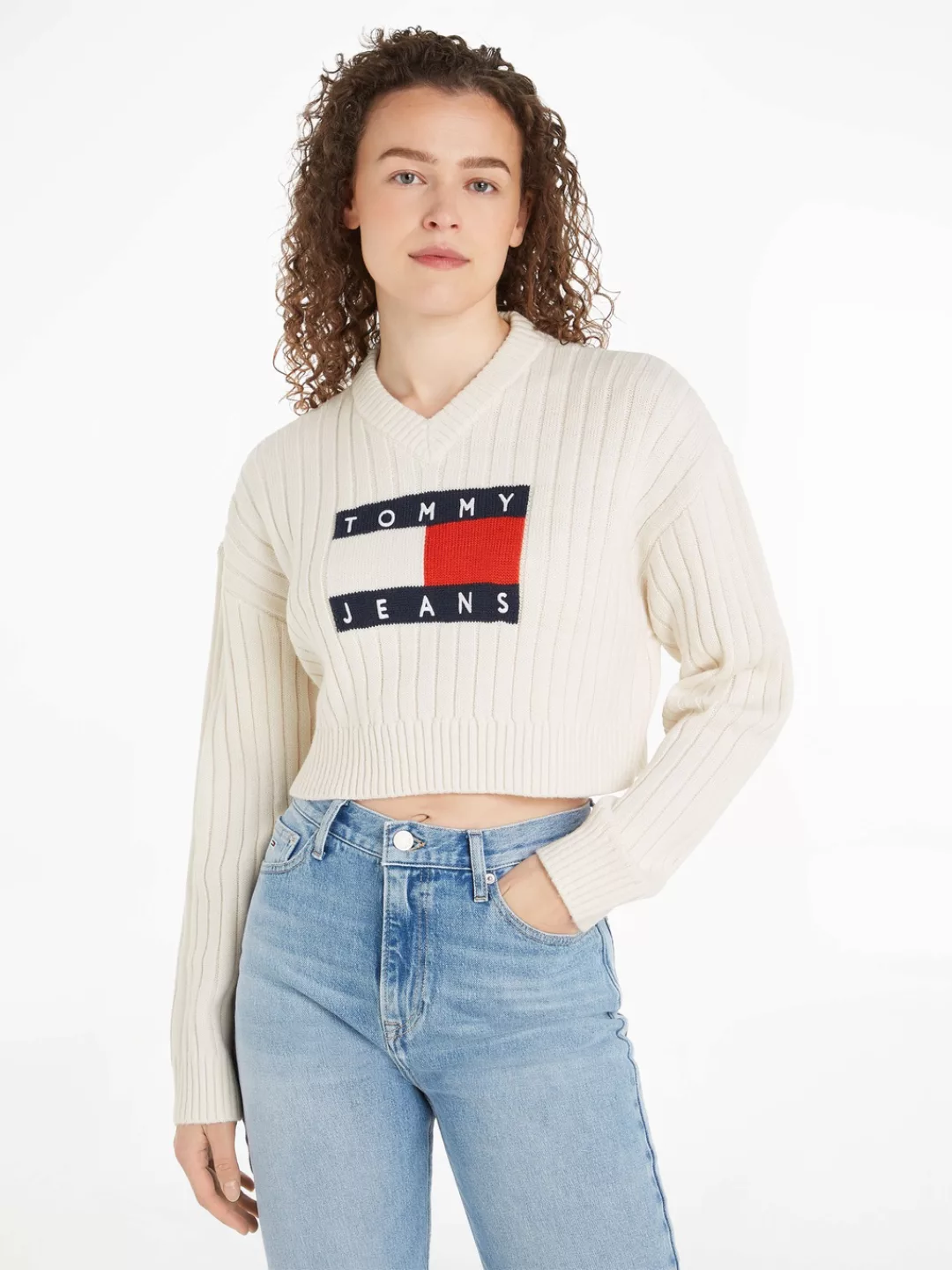 Tommy Jeans Strickpullover "TJW VNCK CENTER FLAG SWEATER EXT", mit Tommy Je günstig online kaufen