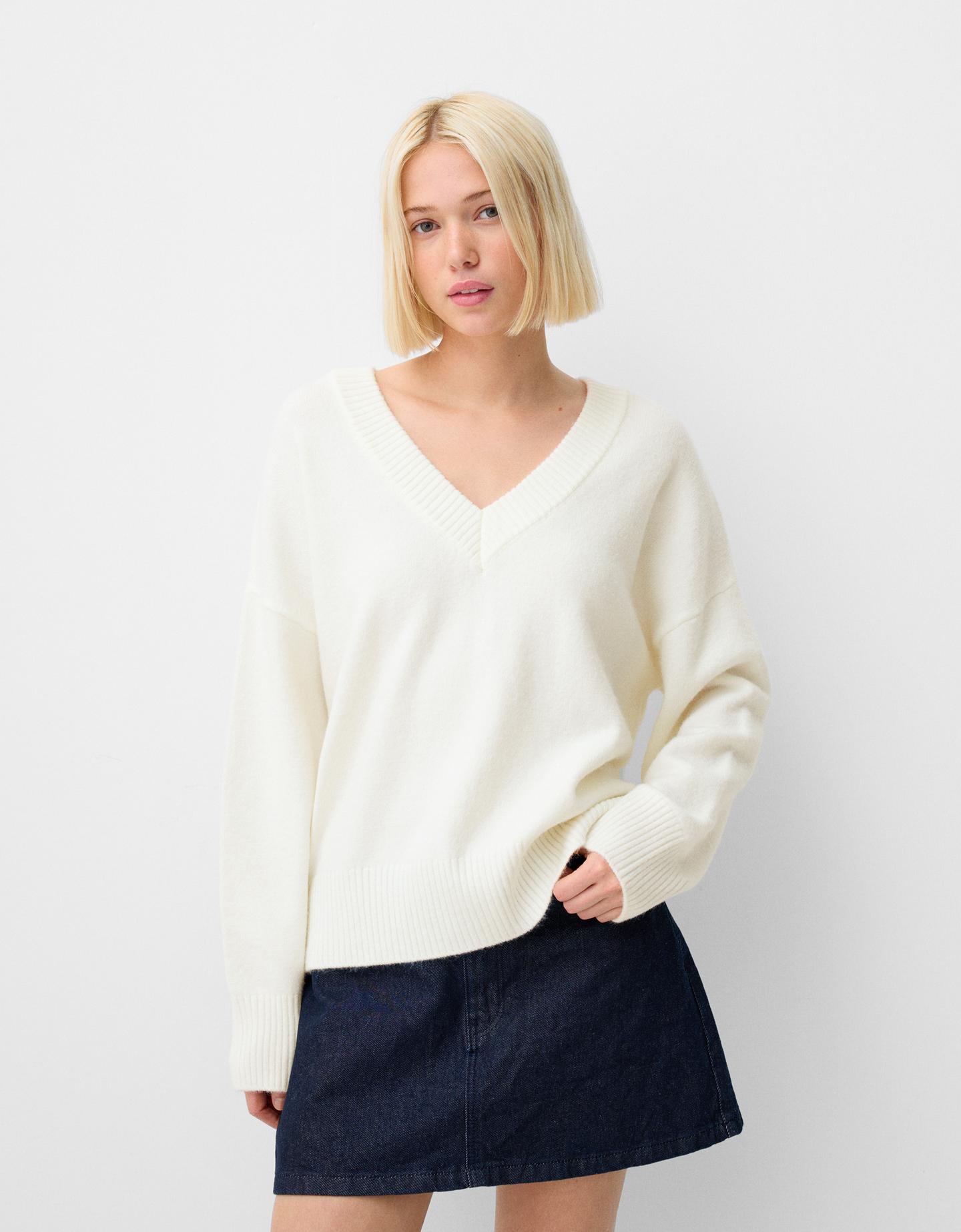 Bershka Oversize-Pullover Mit V-Ausschnitt Damen L Rohweiß günstig online kaufen