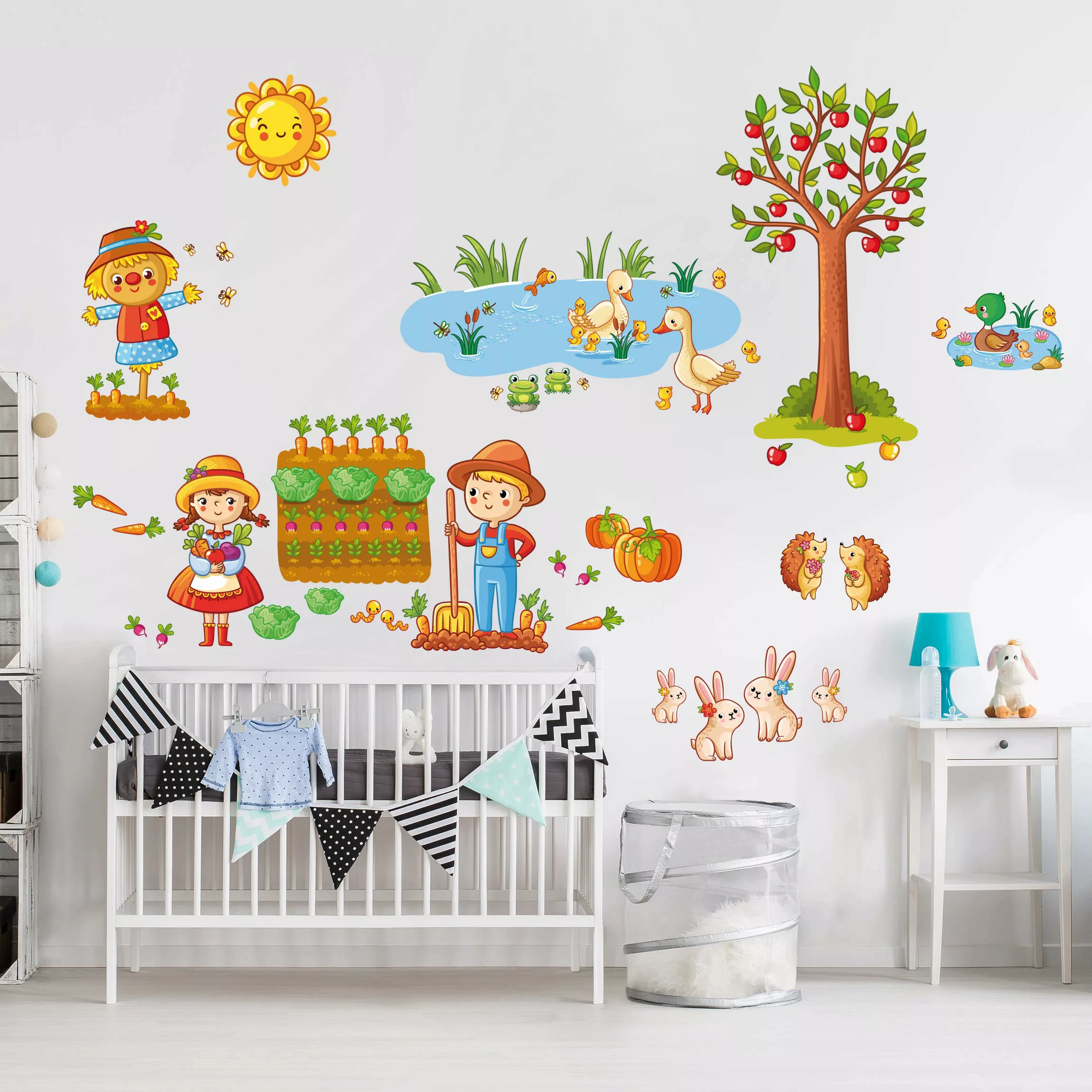 Wandtattoo Kinderzimmer Bauernhof-Set mit Garten günstig online kaufen