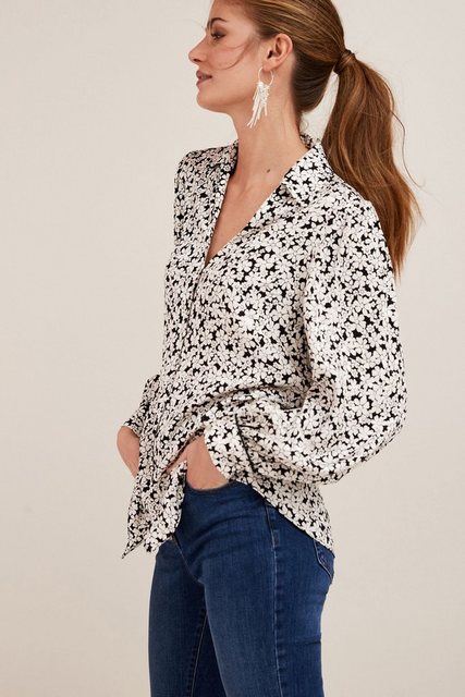 Next Langarmbluse Bluse mit Jacquard-Kragen (1-tlg) günstig online kaufen