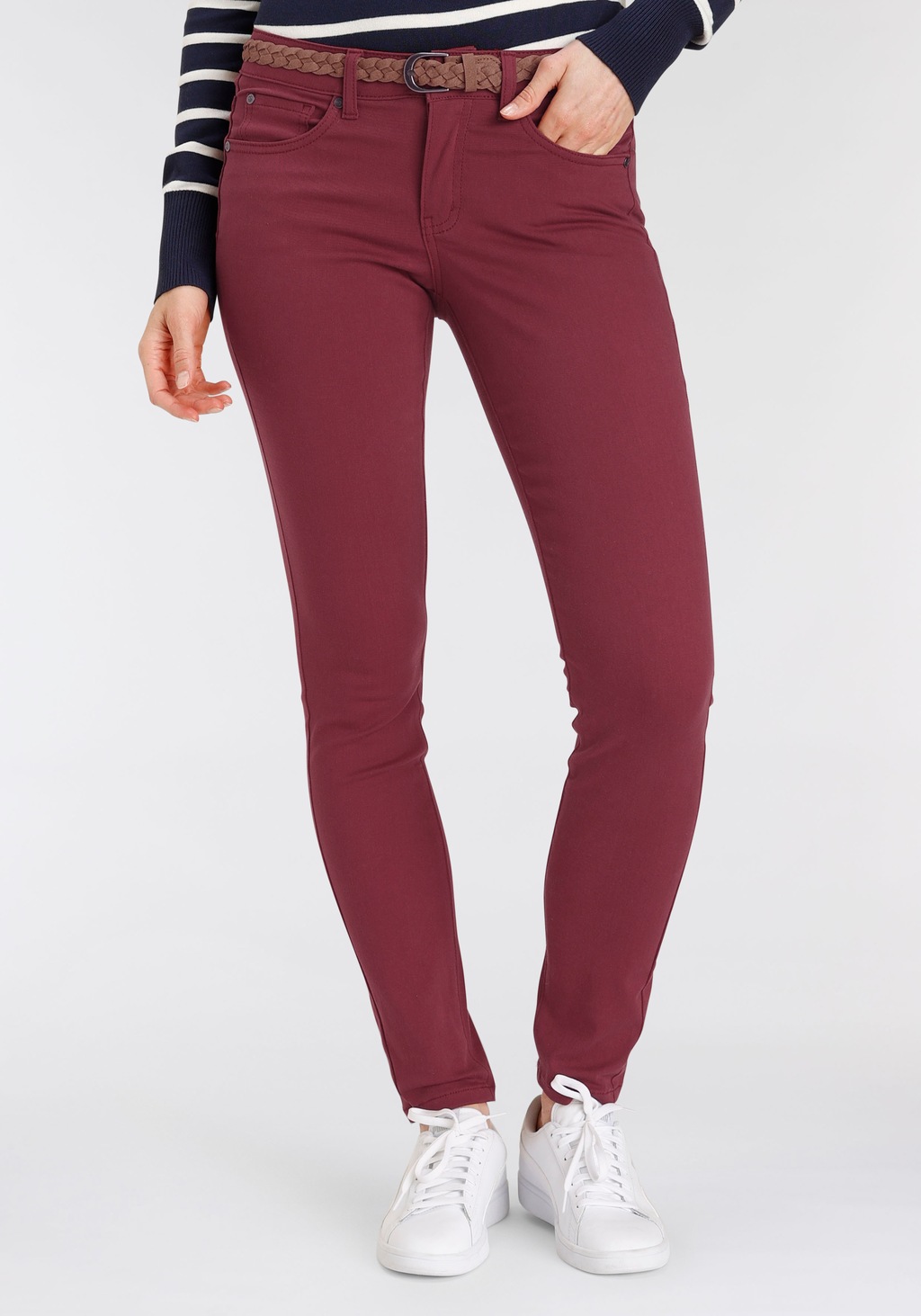 DELMAO Slim-fit-Jeans (Set, 2-tlg., mit Gürtel) mit modischem Flechtgürtel günstig online kaufen