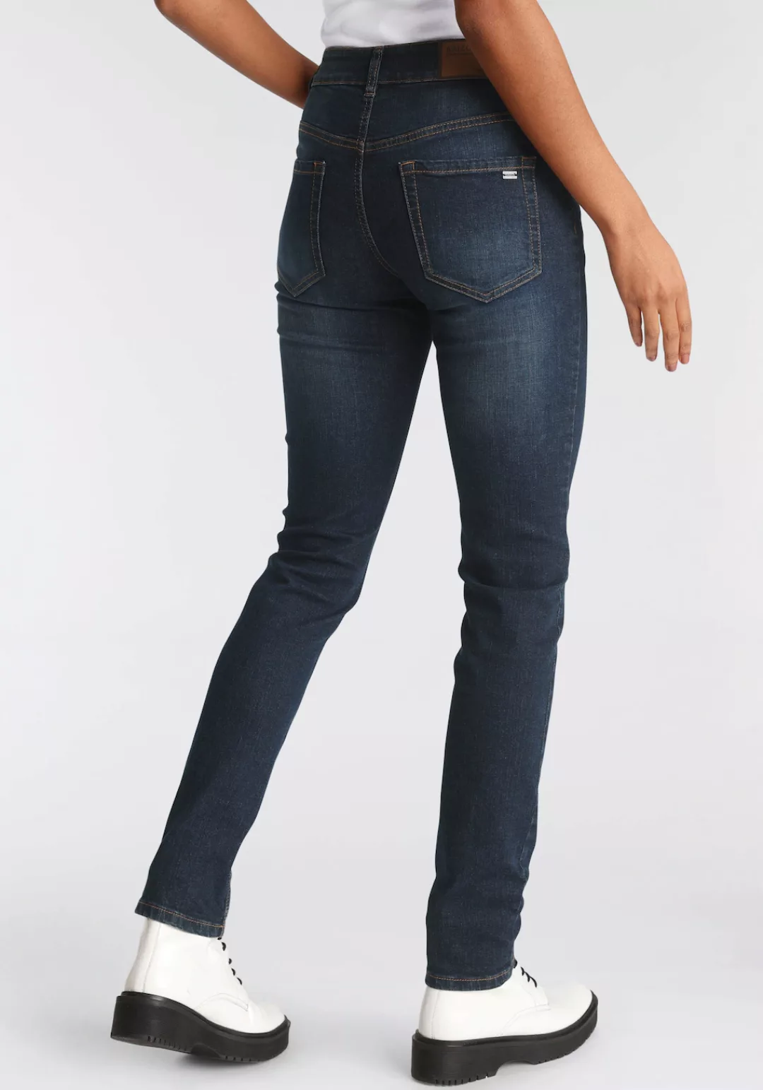 Arizona Slim-fit-Jeans Bund mit seitlichem Gummizugeinsatz High Waist günstig online kaufen