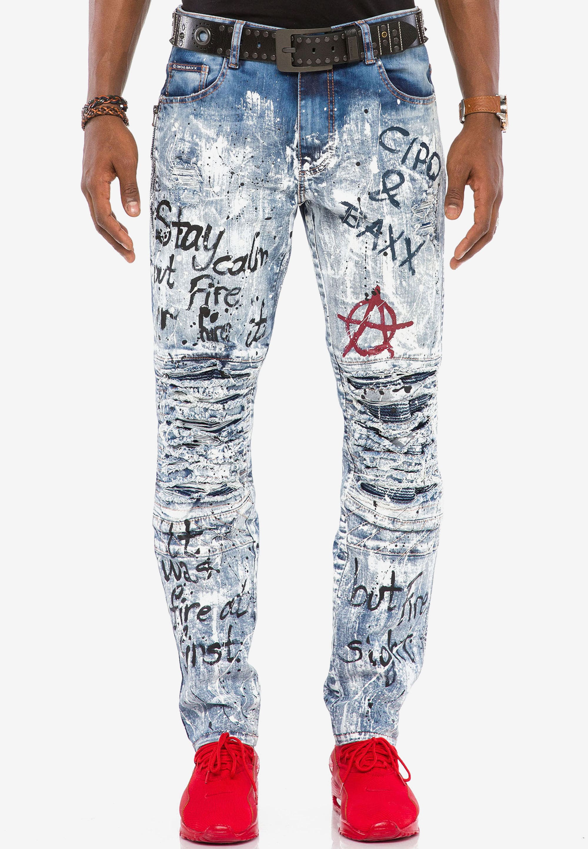 Cipo & Baxx Slim-fit-Jeans, im coolen Destroyed-Look n Straight Fit günstig online kaufen