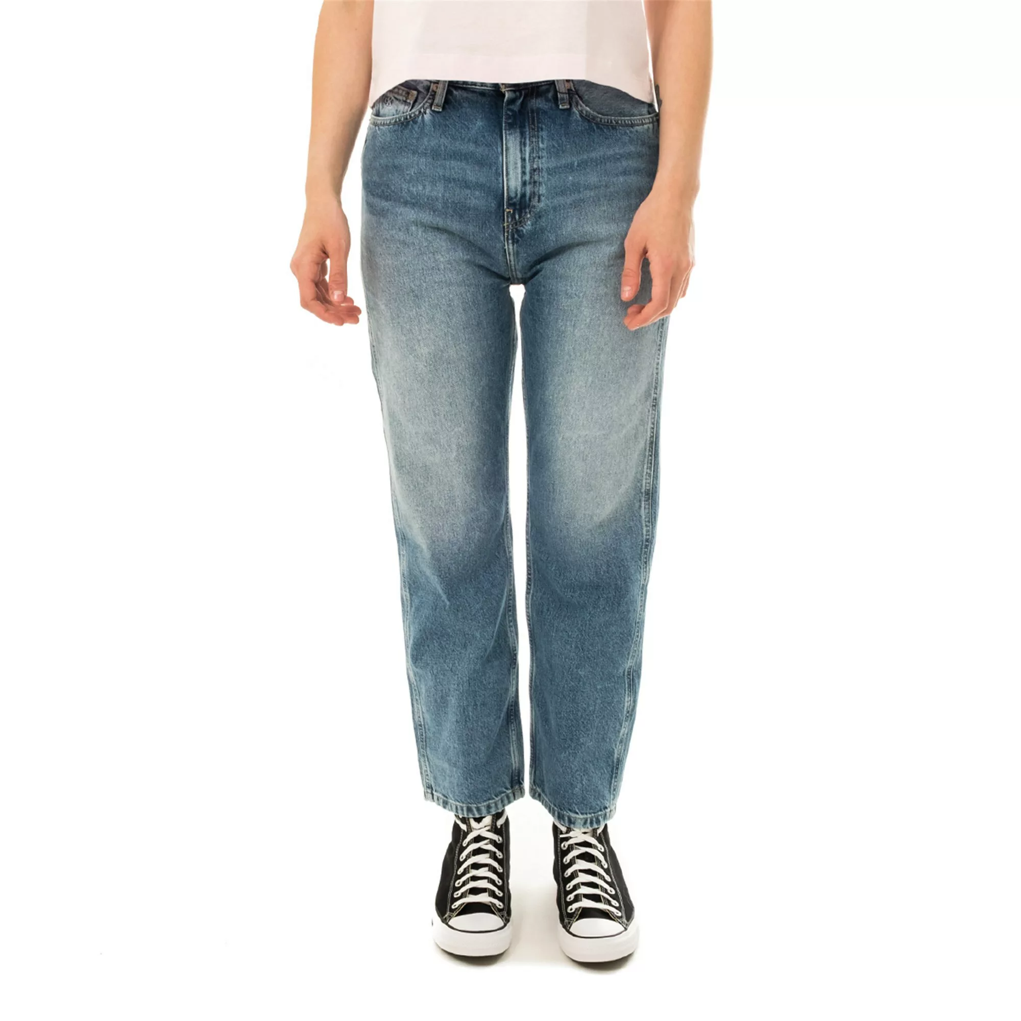 Calvin Klein Jeans – Jeans in geradem Schnitt mit hohem Bund in verwaschene günstig online kaufen