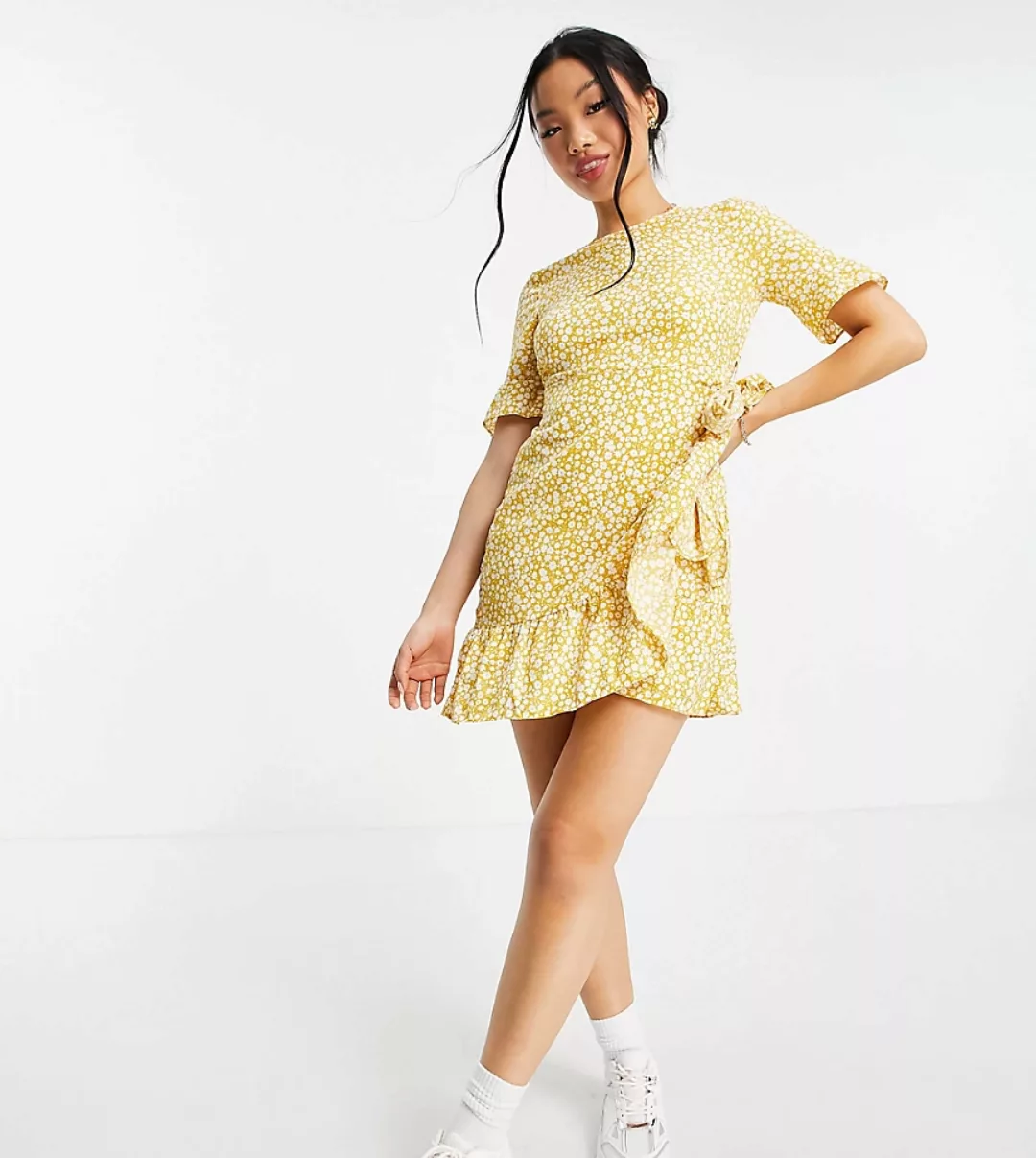 Vero Moda Petite – Gelb gepunktetes Minikleid mit Volants günstig online kaufen
