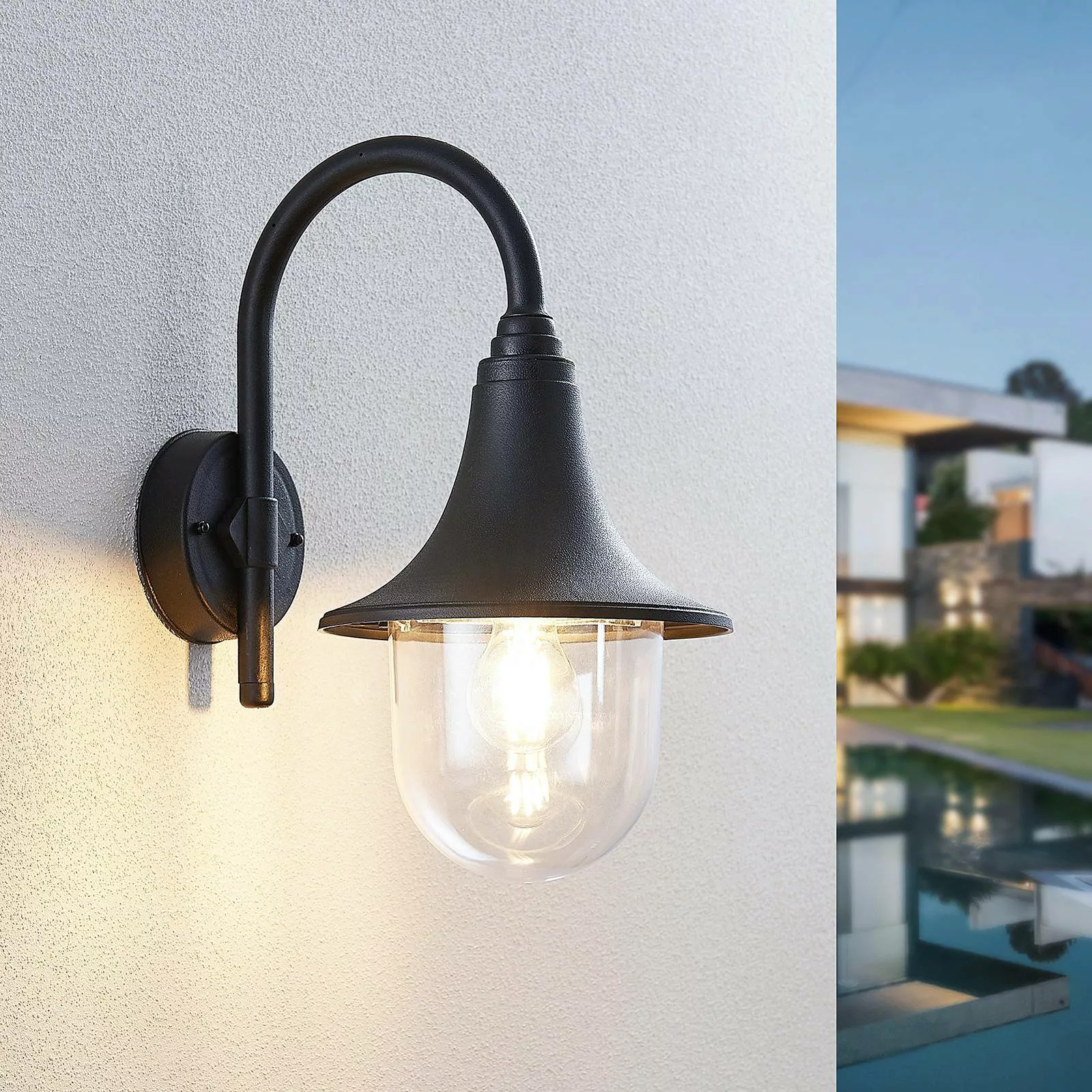 Außenwandlampe Nalevi, gebogen, schwarz günstig online kaufen