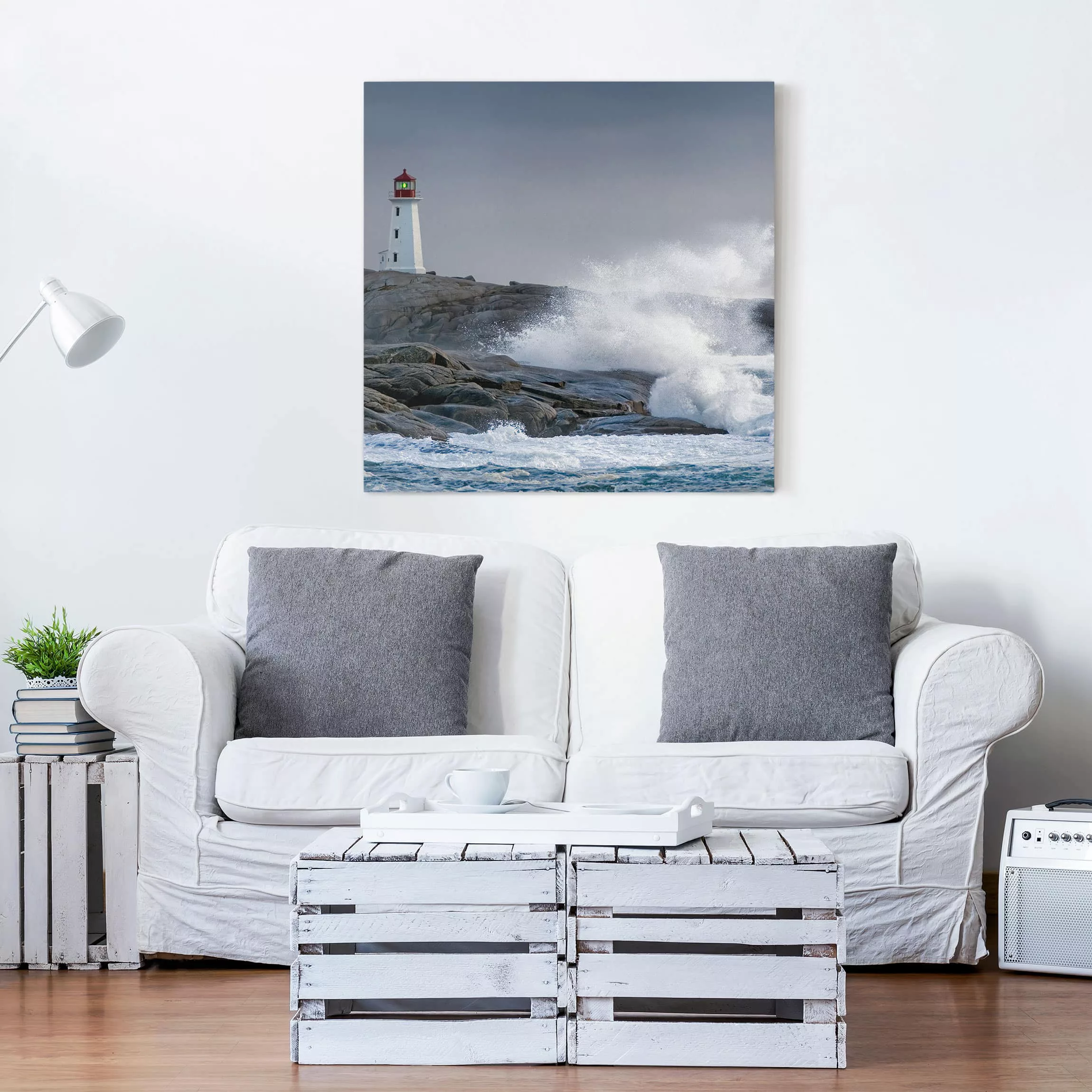 Leinwandbild Leuchtturm - Quadrat Sturmwellen am Leuchtturm günstig online kaufen