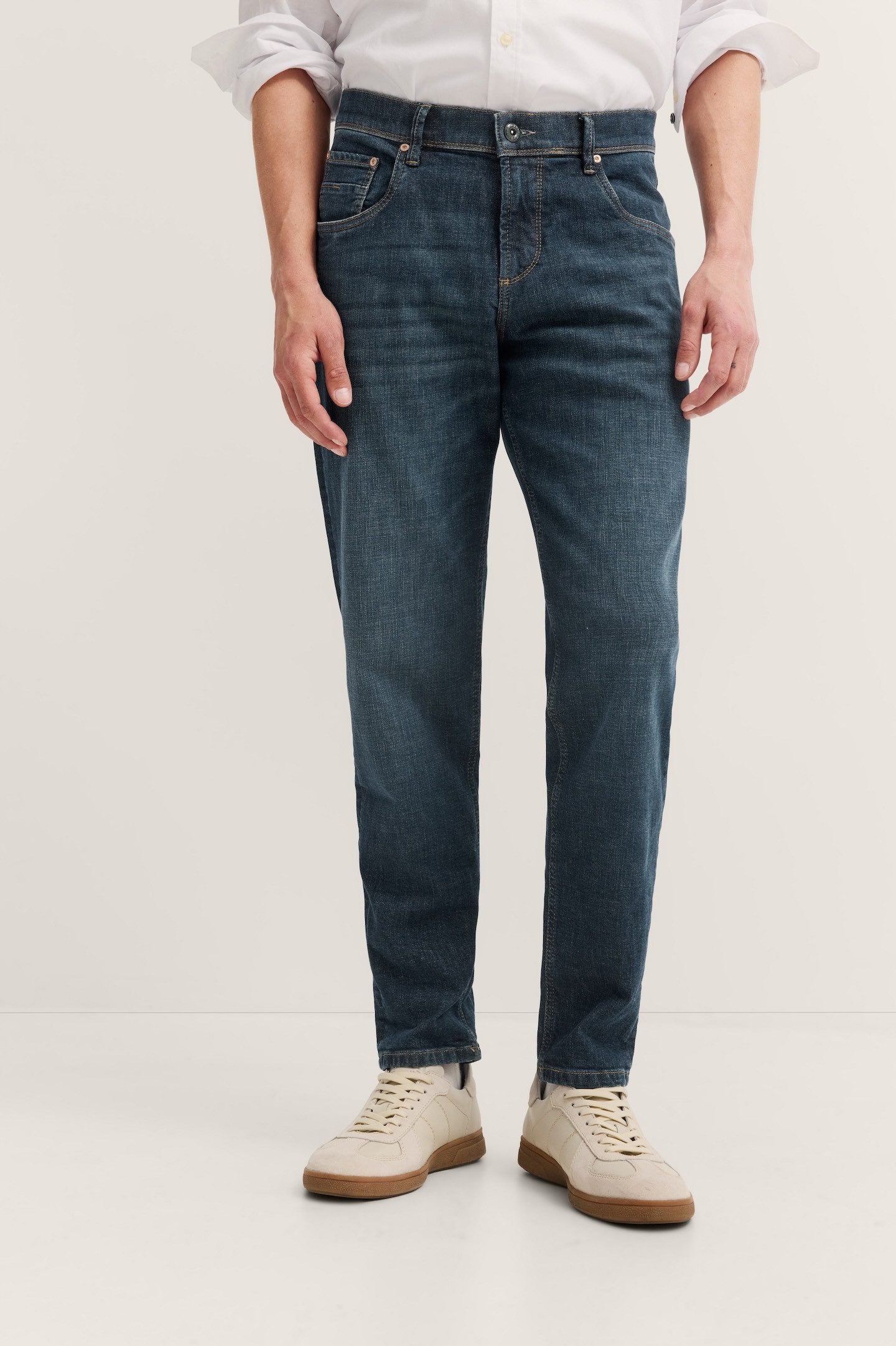 bugatti 5-Pocket-Jeans "Tapered Fit", aus Stretch Handcrafted Denim günstig online kaufen