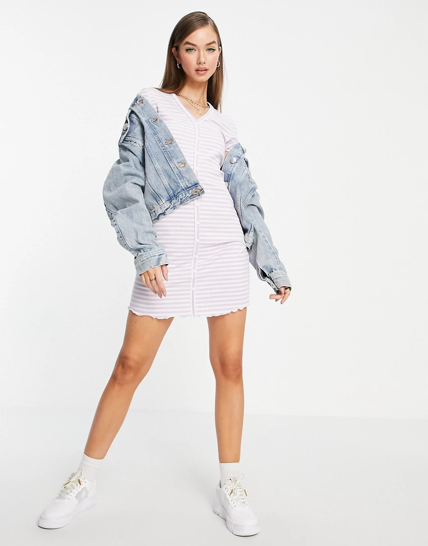 Vero Moda – Kurzes Bodycon-Kleid mit Knopfleiste und Streifen in Flieder-Me günstig online kaufen