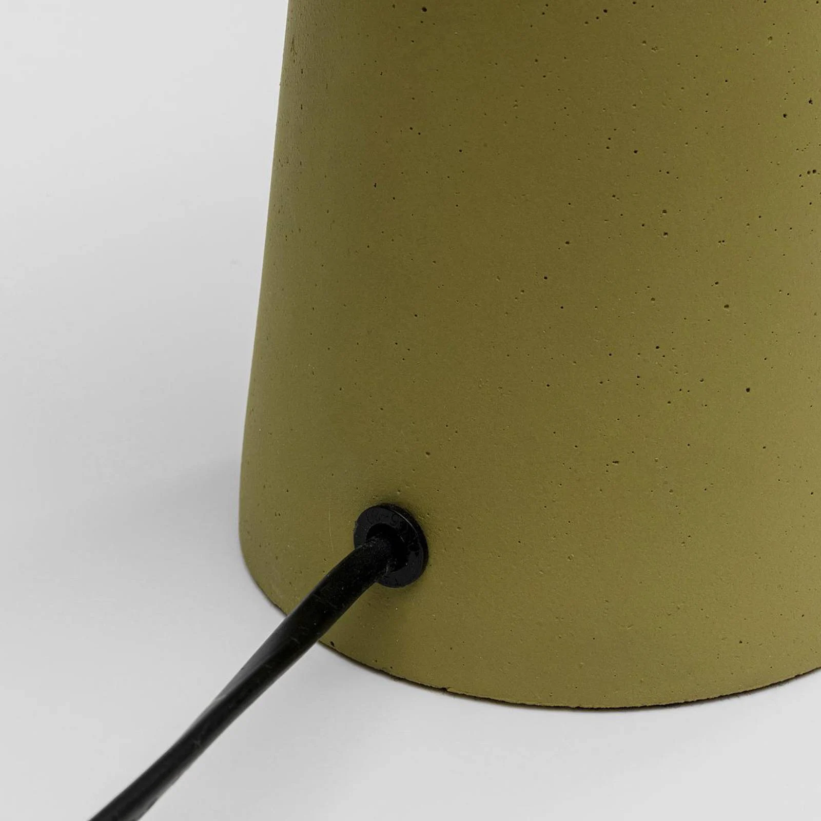 KARE Tischlampe Bollie, Betonfuß grün, Opalglas, Höhe 31 cm günstig online kaufen