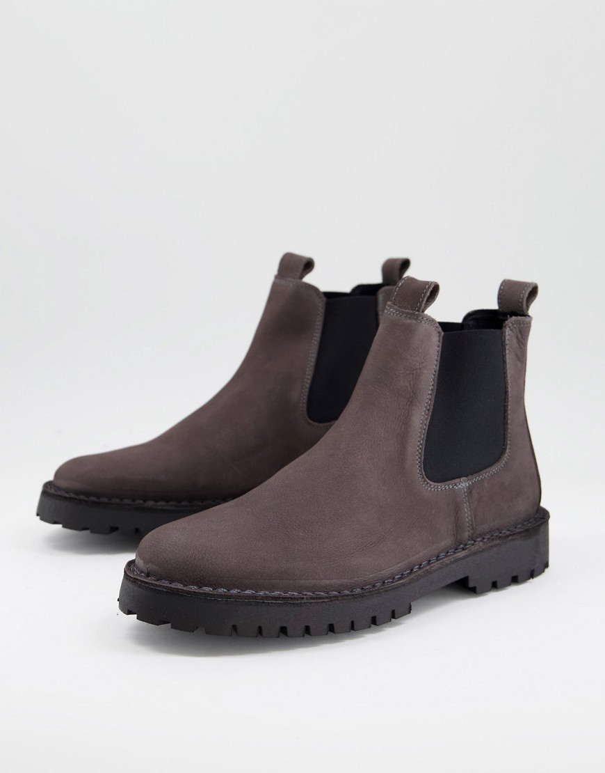 Selected Homme – Chelsea-Stiefel aus Nubukleder in Grau mit dicker Sohle günstig online kaufen