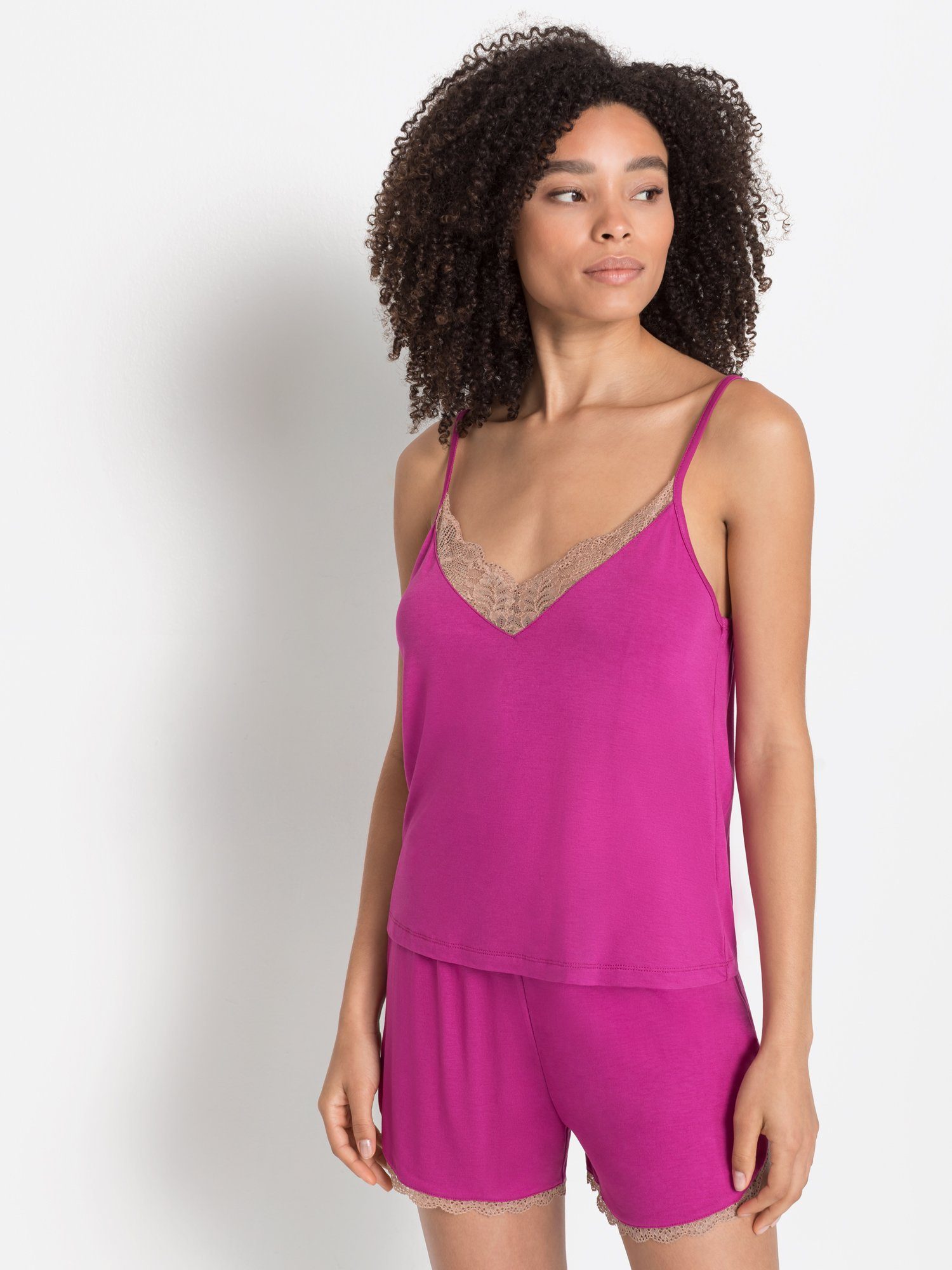 LASCANA Shorty, (Set, 2 tlg.), mit schönen Spitzendetails günstig online kaufen