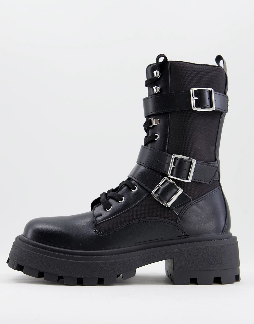 ASOS DESIGN – Wadenhohe Stiefel mit dicker Sohle und dreifachem Riemendetai günstig online kaufen