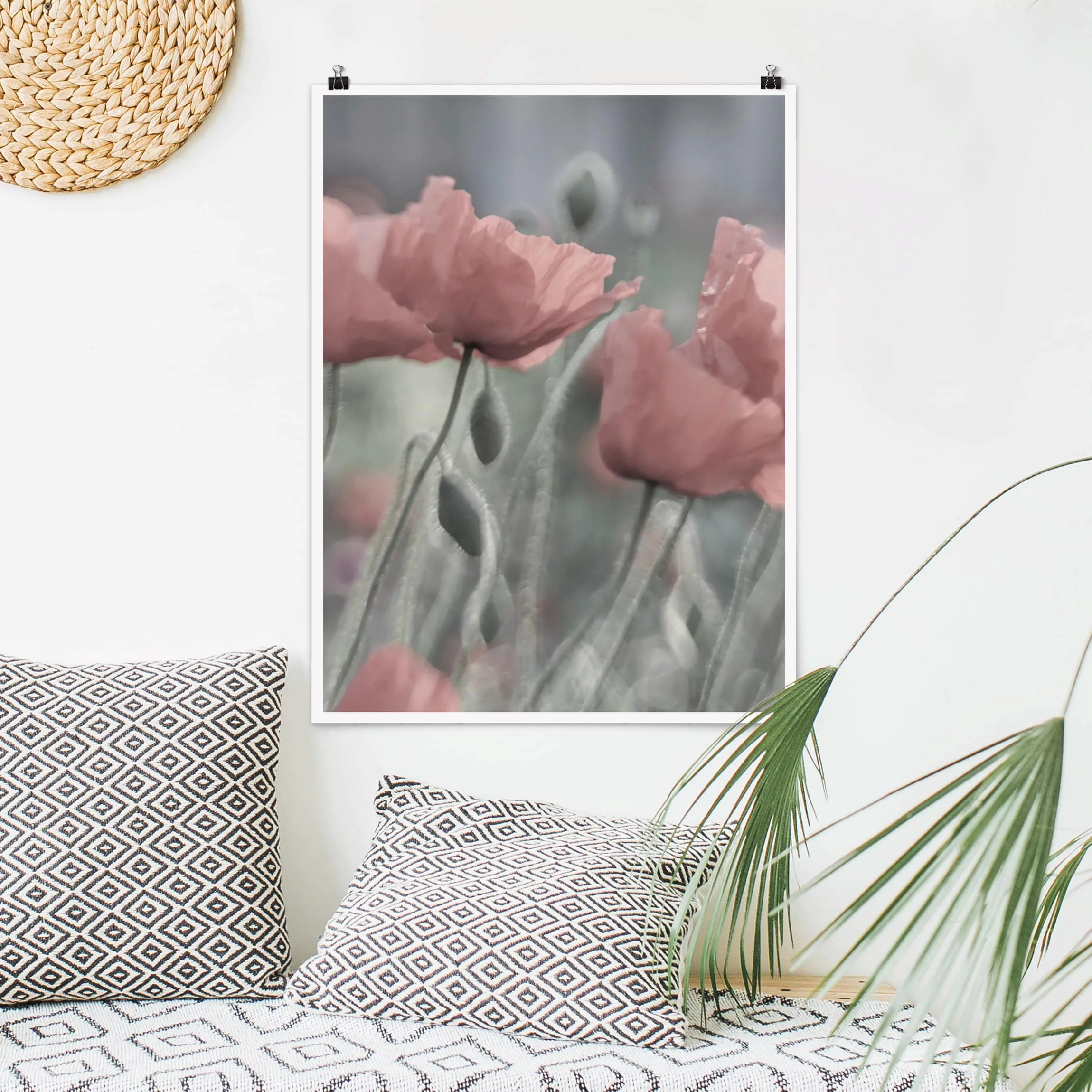 Poster Blumen - Hochformat Malerische Mohnblumen günstig online kaufen