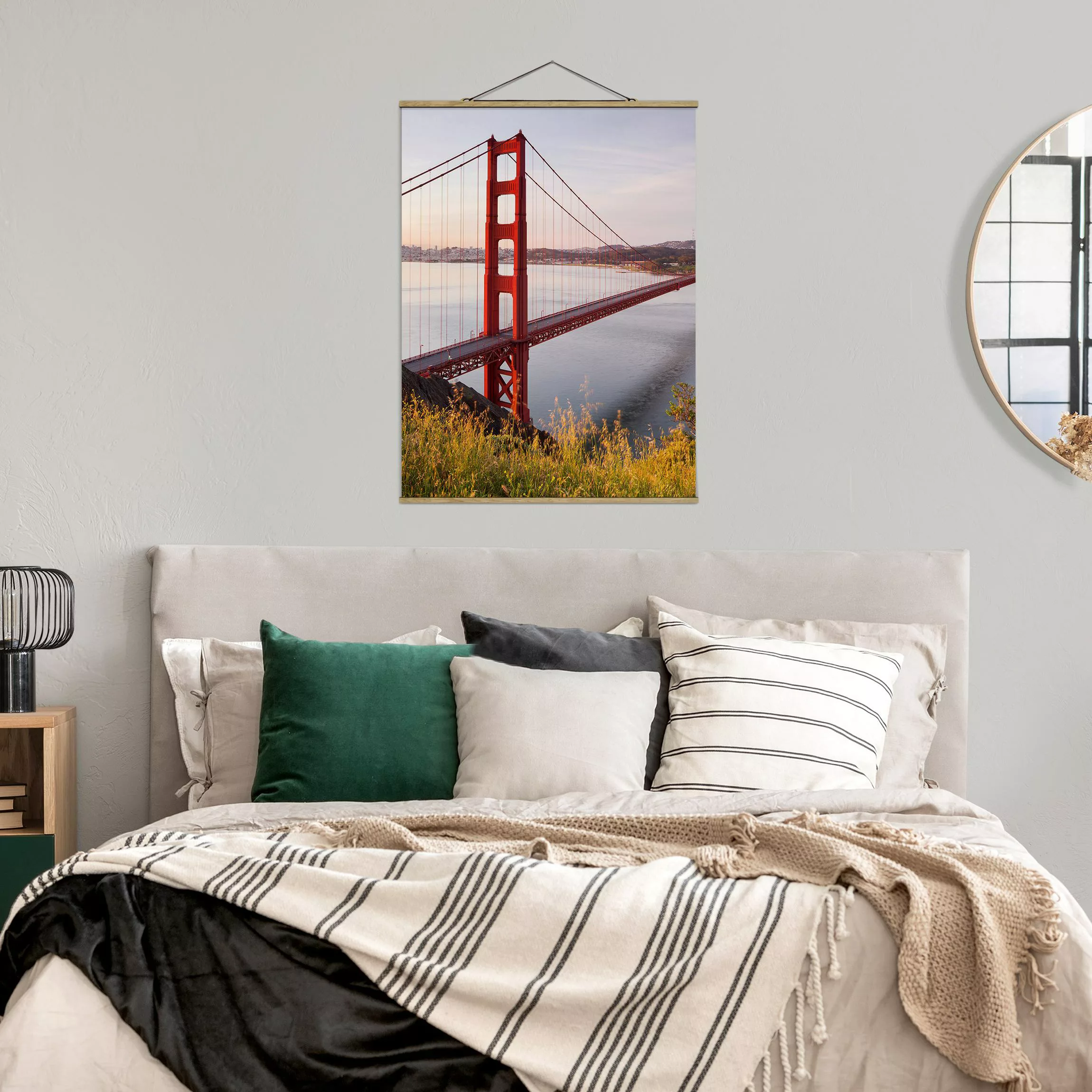 Stoffbild Architektur mit Posterleisten - Hochformat Golden Gate Bridge in günstig online kaufen