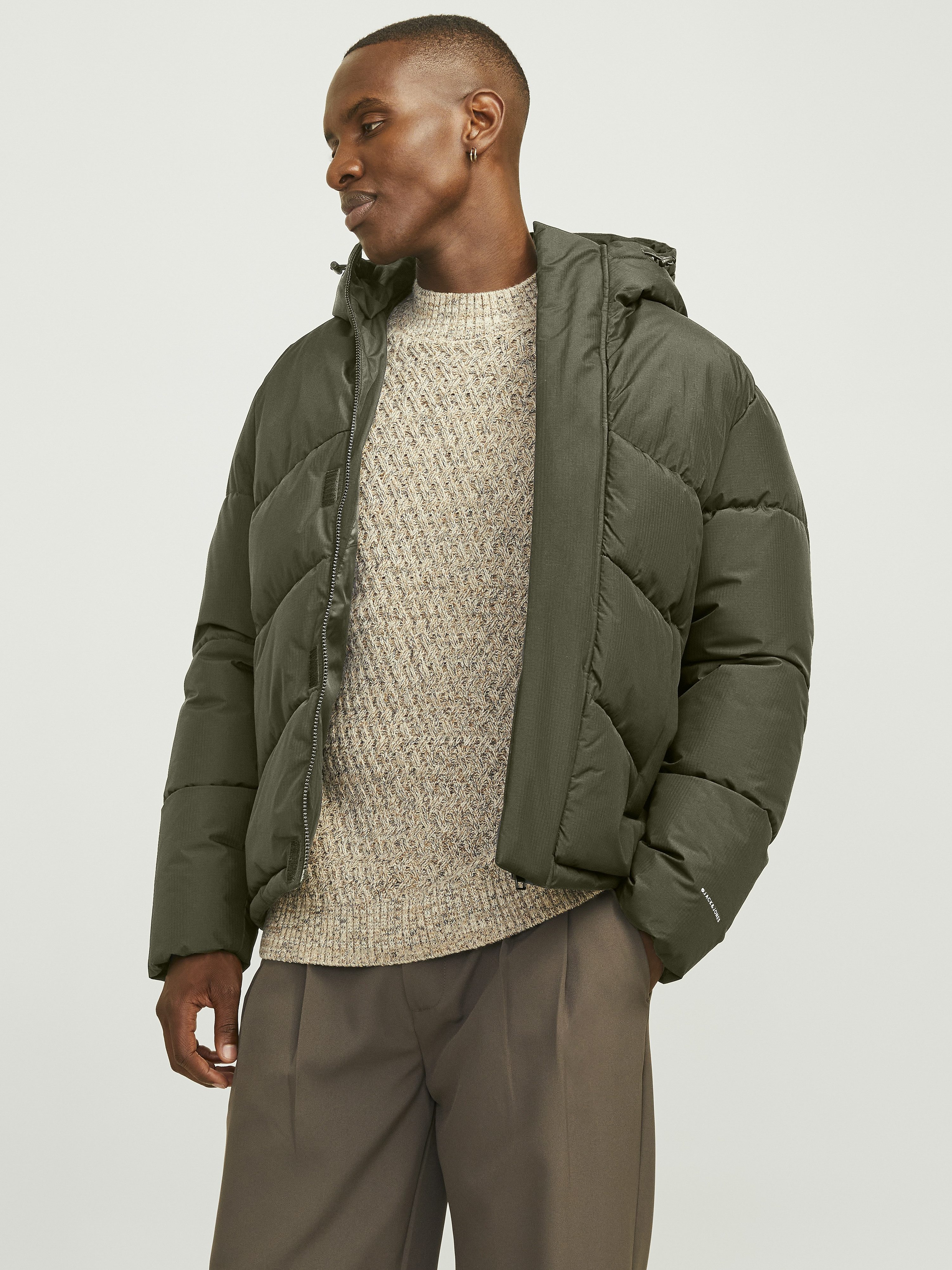 Jack & Jones Steppjacke "JJWORLD PUFFER JACKET", mit Kapuze günstig online kaufen