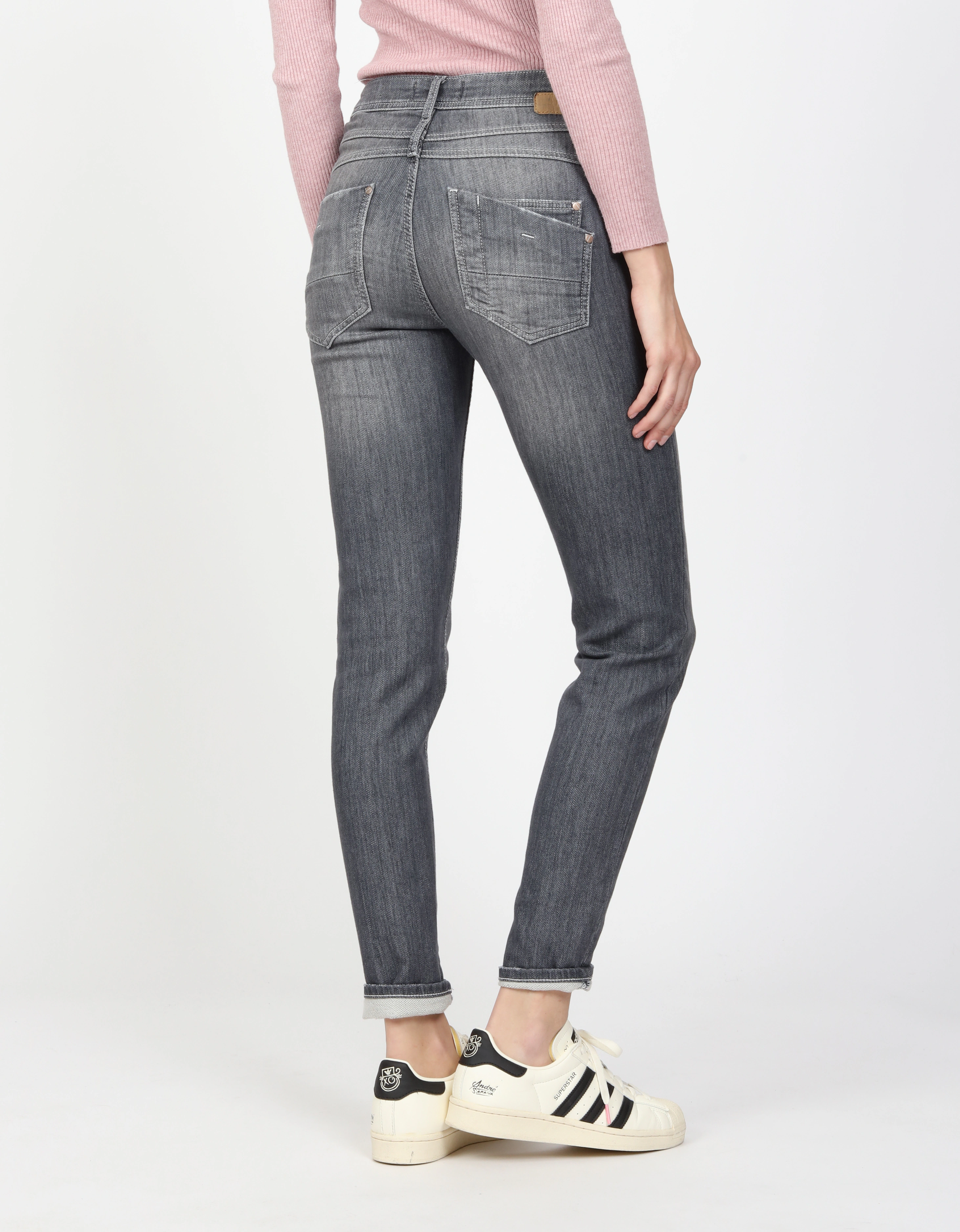 GANG Relax-fit-Jeans "94AMELIE", mit Used-Effekten günstig online kaufen