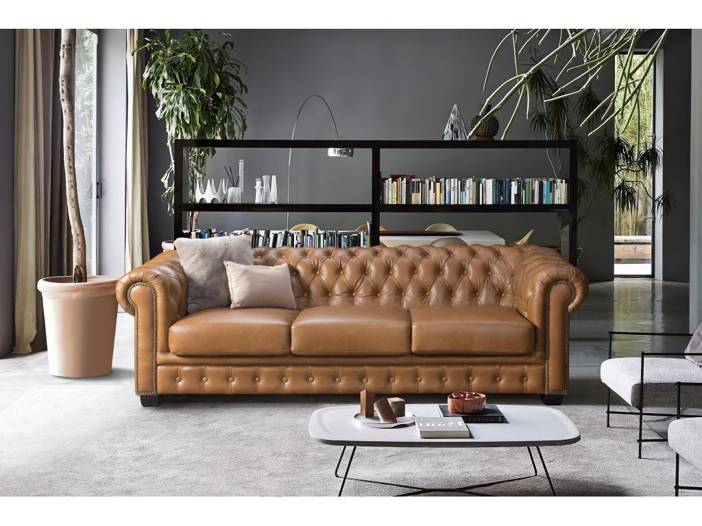 Chesterfield Ledersofa 4-Sitzer - Büffelleder - Karamellbraun - BRENTON günstig online kaufen