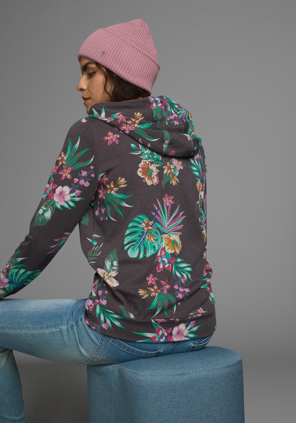 KangaROOS Kapuzensweatshirt, Langarm, figurumspielender Schnitt, aus Interl günstig online kaufen