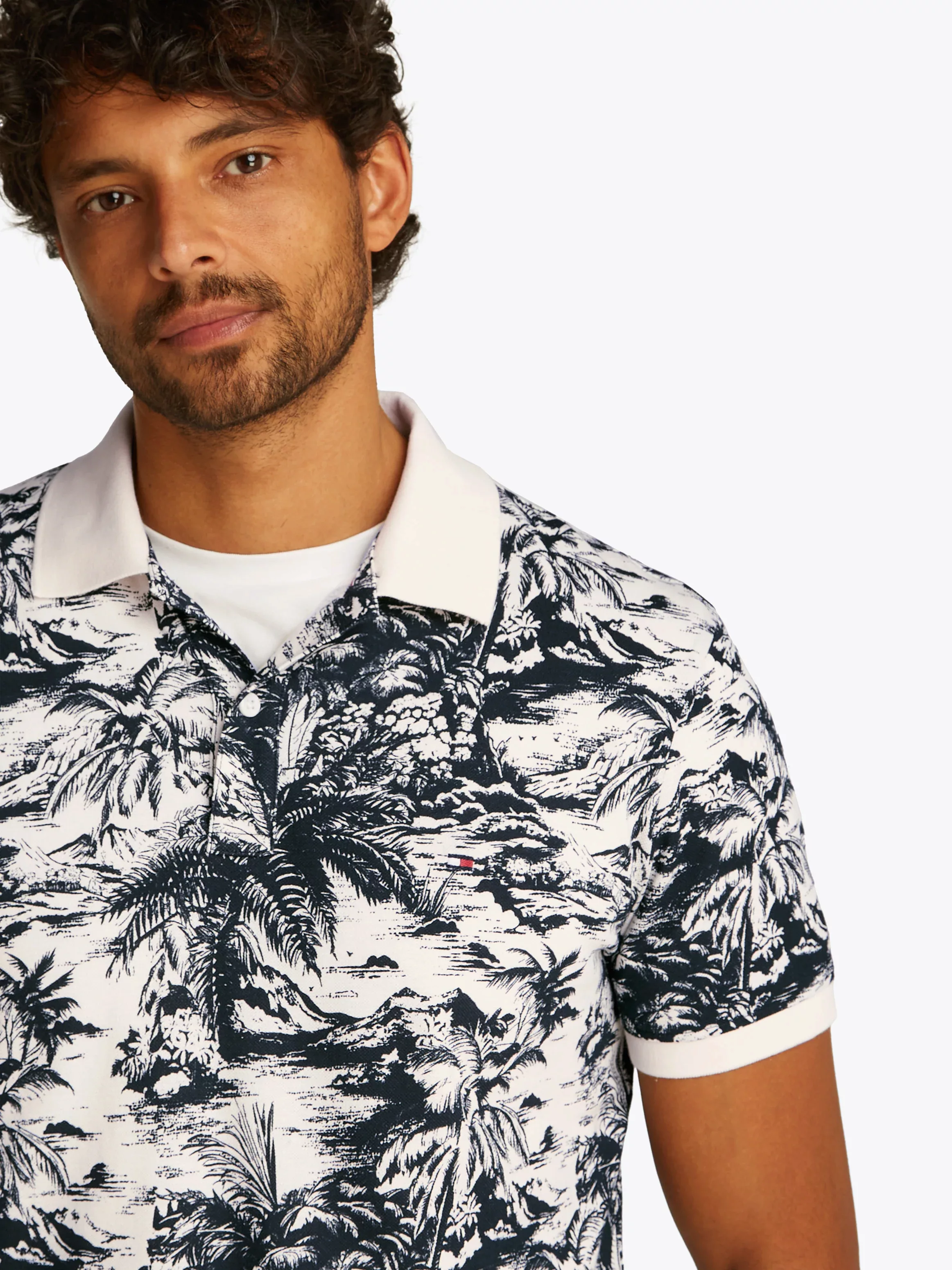 Tommy Hilfiger Poloshirt "ALL OVER PRINT LINEN REG POLO", mit Palmenprint günstig online kaufen