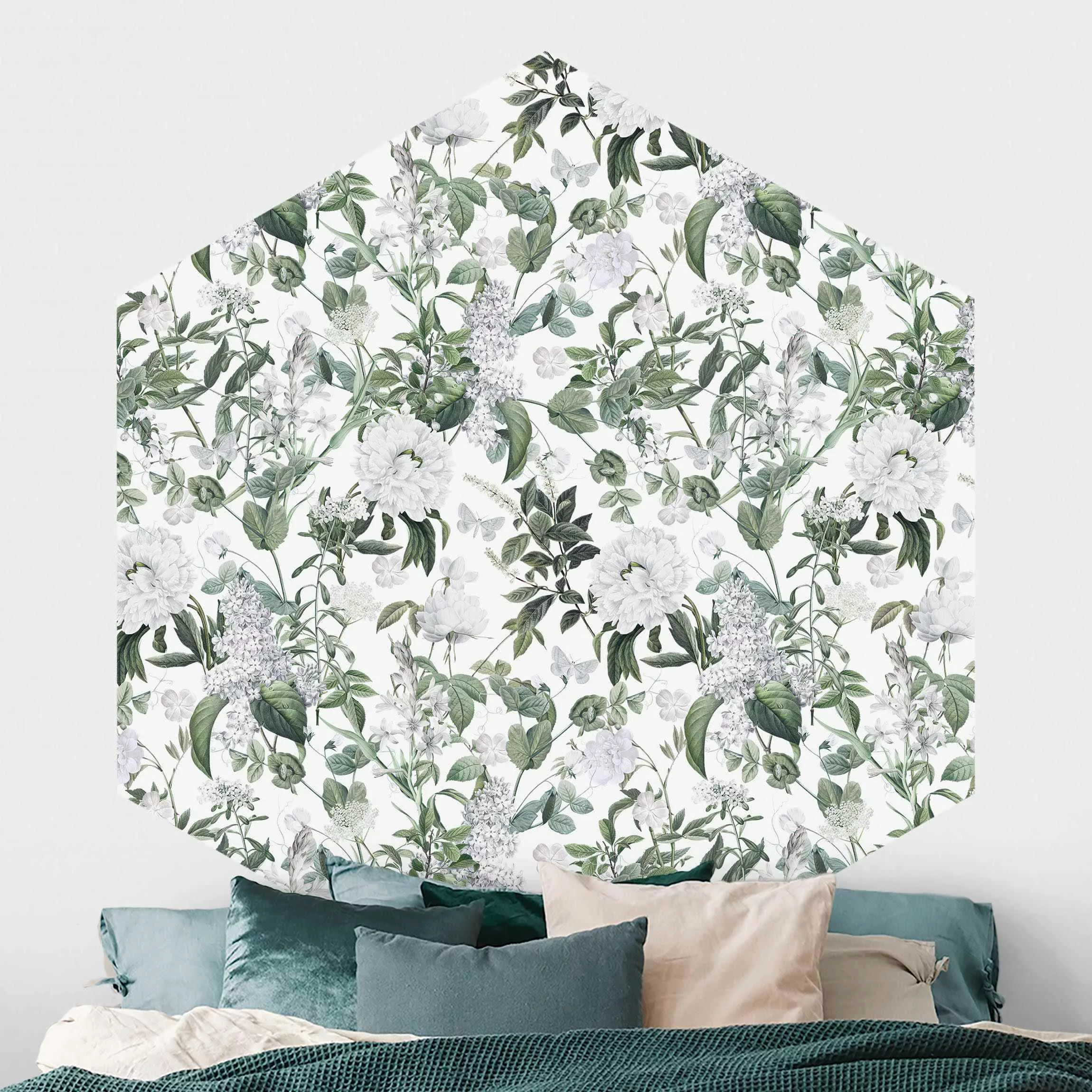 Hexagon Mustertapete selbstklebend Weiße Blüten und Schmetterlinge günstig online kaufen