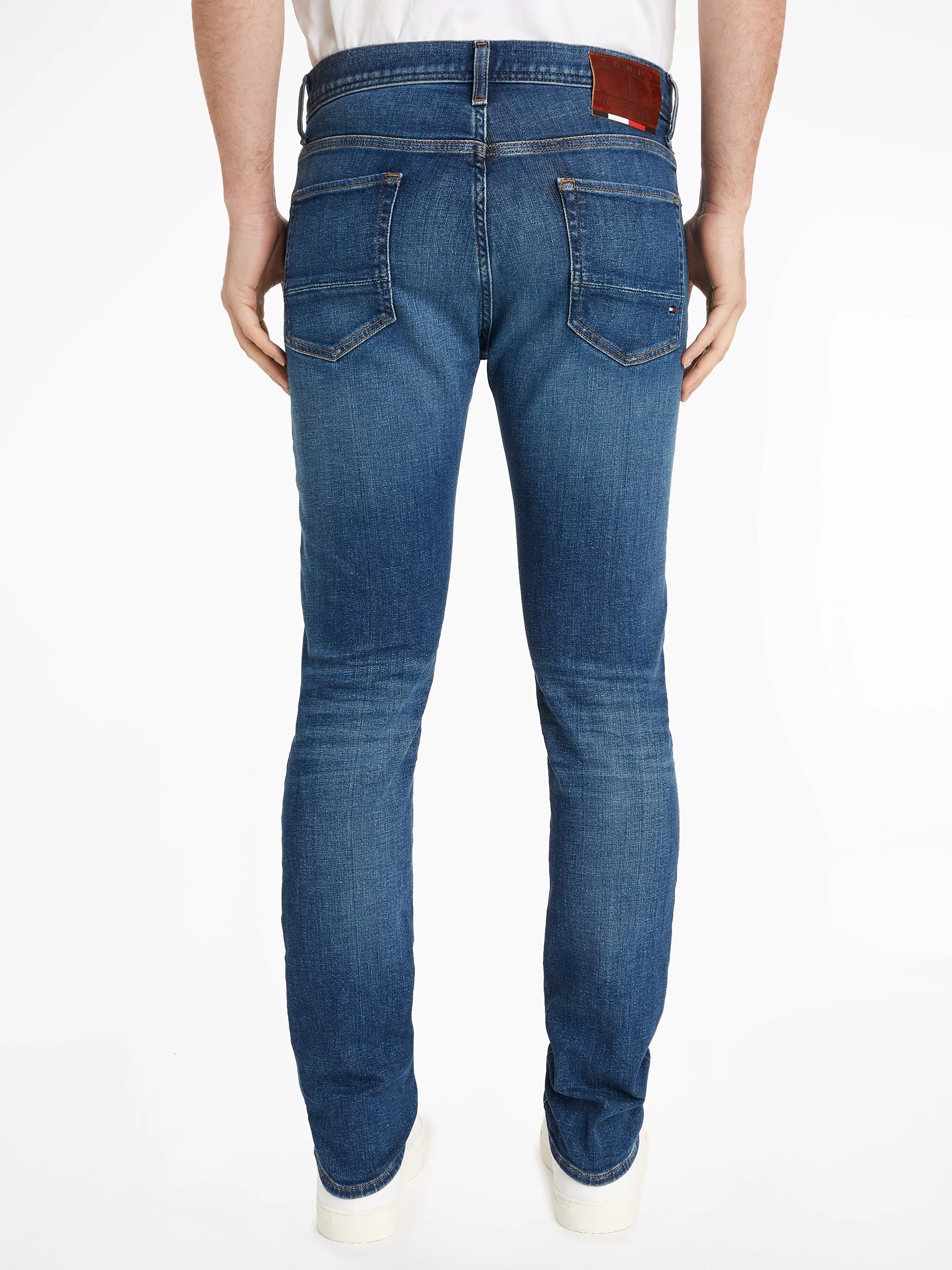 Tommy Hilfiger 5-Pocket-Jeans SLIM BLEECKER PSTR mit Tommy Hilfiger Leder-B günstig online kaufen