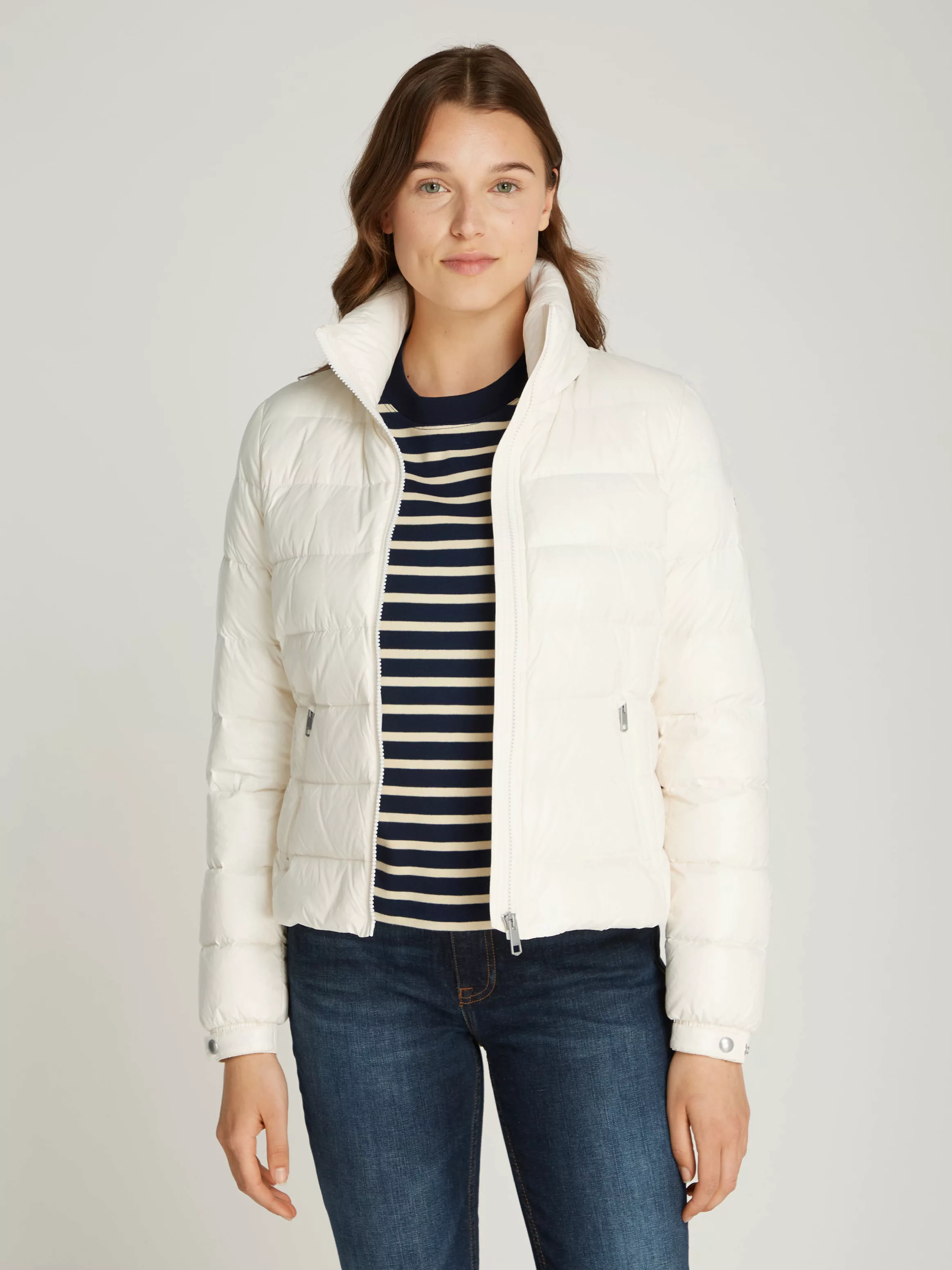 Tommy Hilfiger Steppjacke LW DOWN FEMININE GLOSS JACKET mit leichter Wattie günstig online kaufen