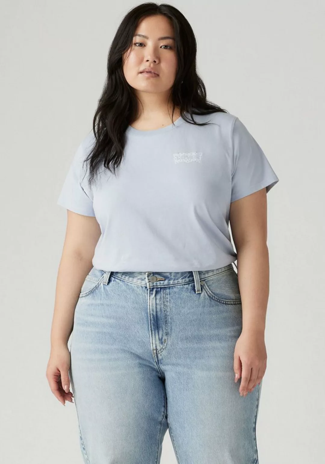 Levi's® Plus T-Shirt mit kleinem, floralem Batwing-Logodruck günstig online kaufen