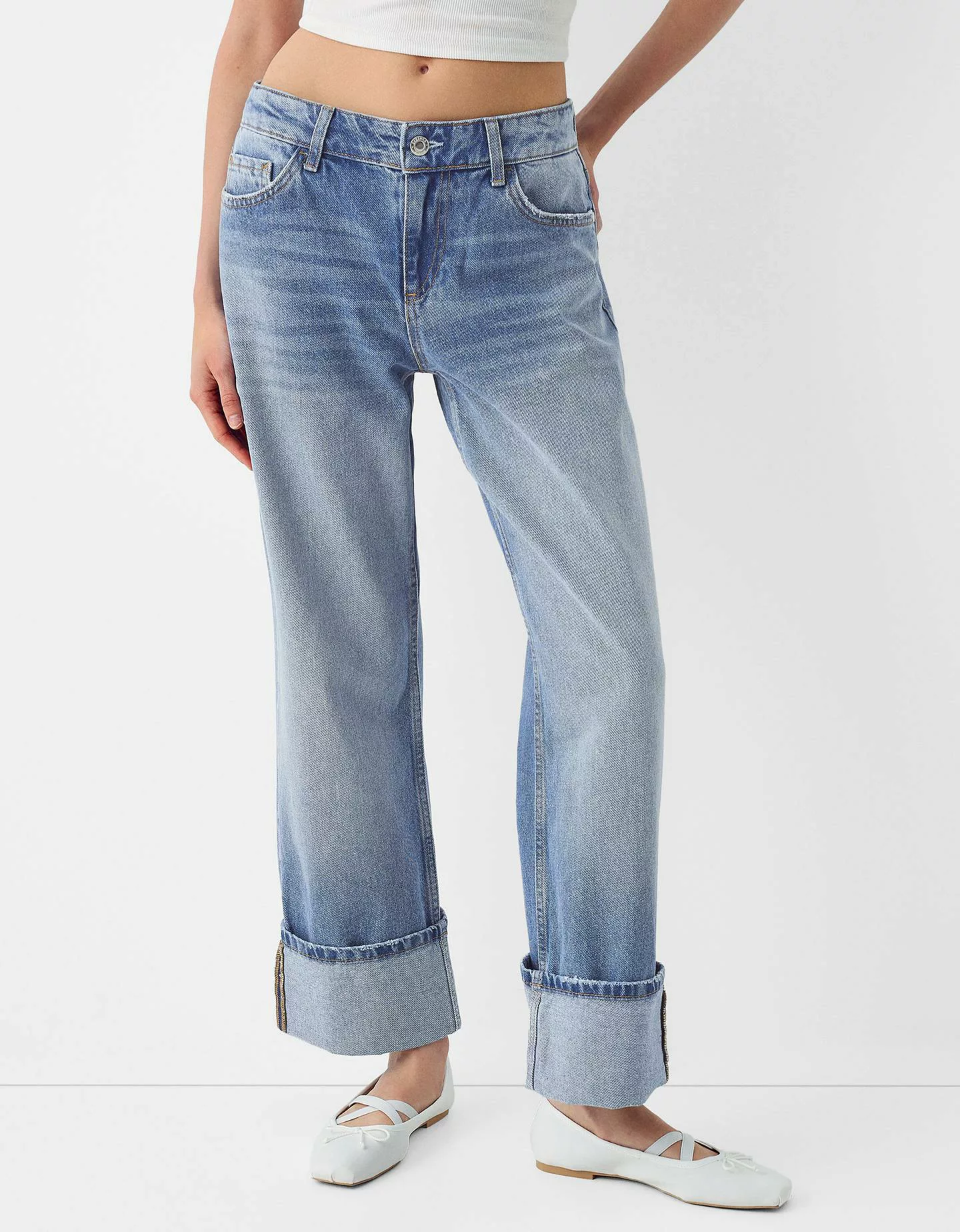 Bershka Cropped-Jeans Im Straight-Fit Mit Umgeschlagenem Saum Damen 36 Ausg günstig online kaufen