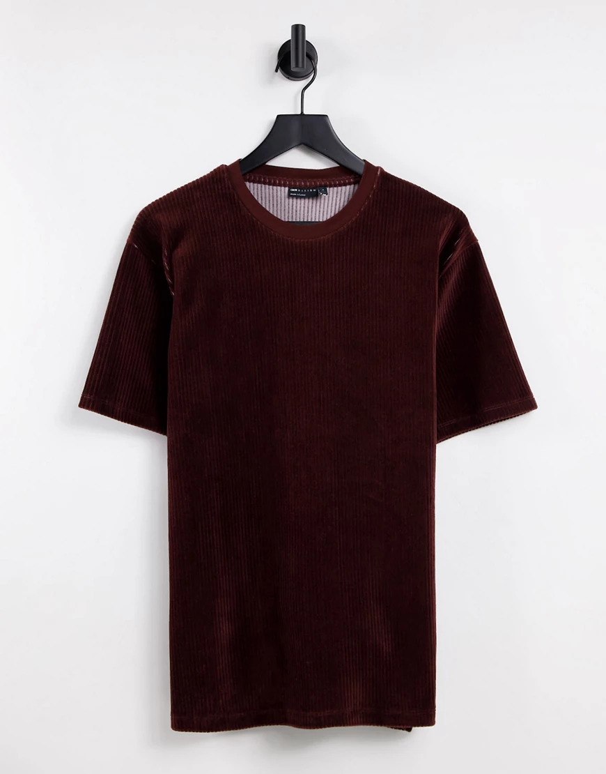 ASOS DESIGN – T-Shirt aus braunem geripptem Velours günstig online kaufen
