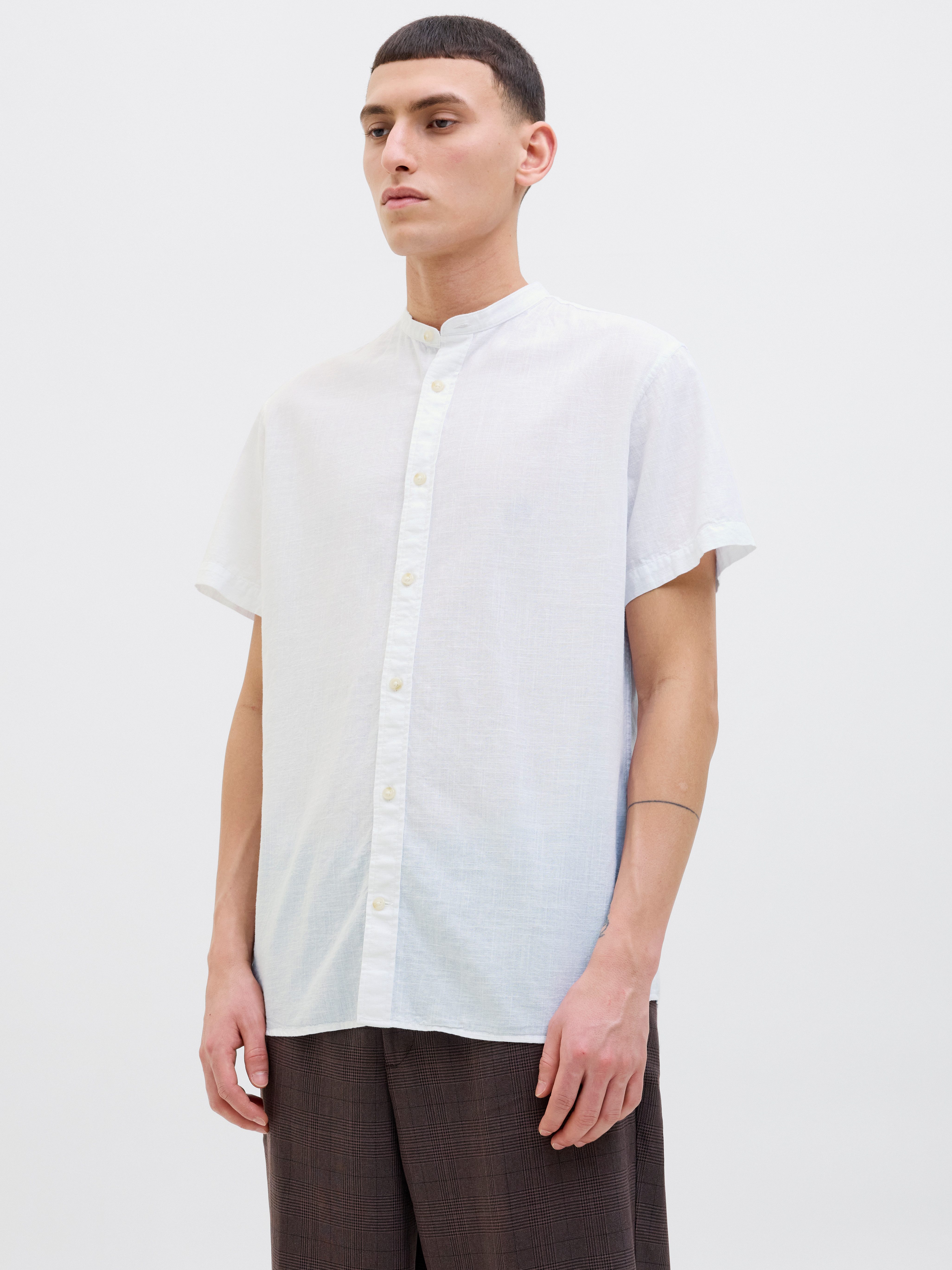 Jack & Jones Kurzarmhemd "JJESUMMER BAND SHIRT SS SN", mit Bandkragen günstig online kaufen