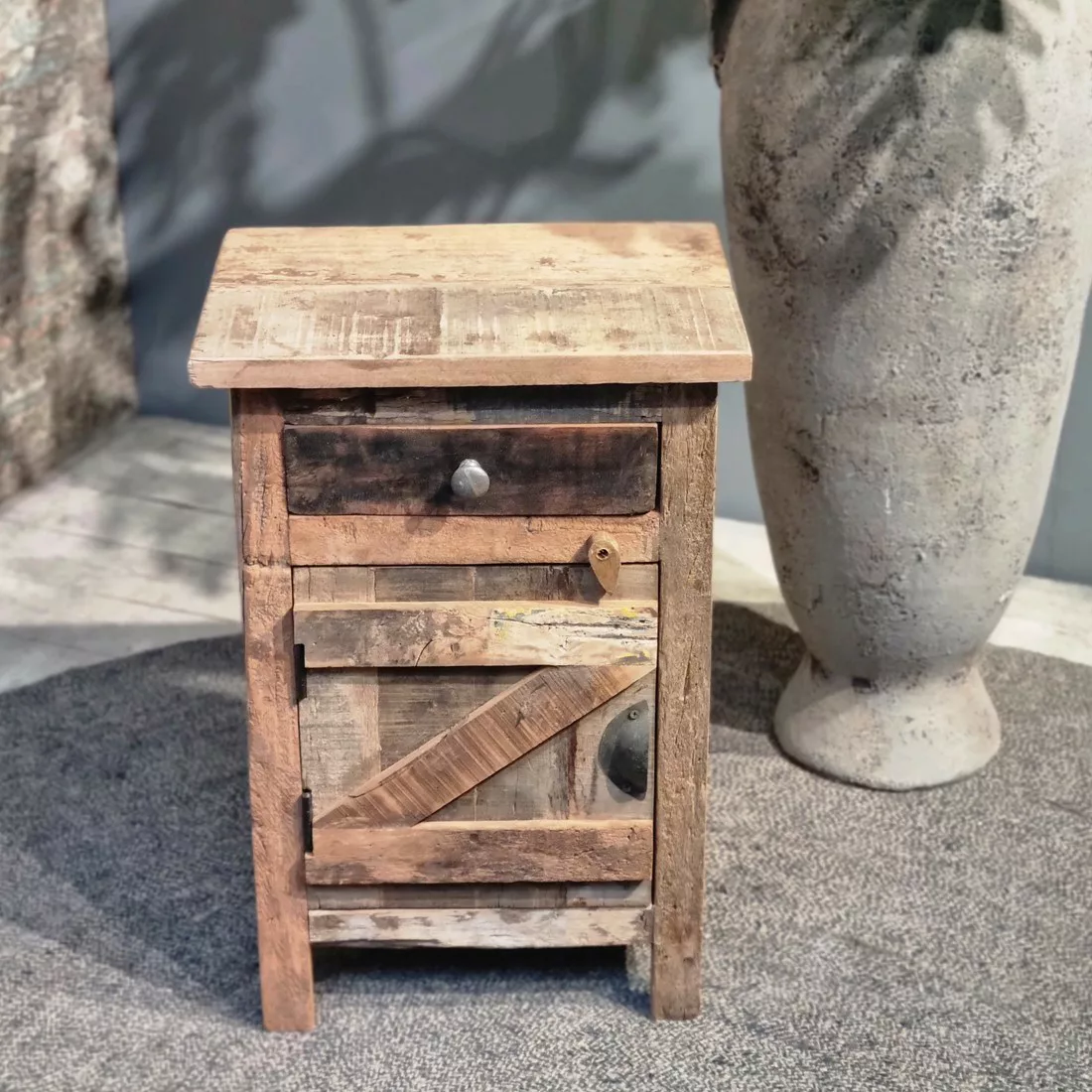 Nachttisch Beistelltisch Holz Massiv Rustikal günstig online kaufen