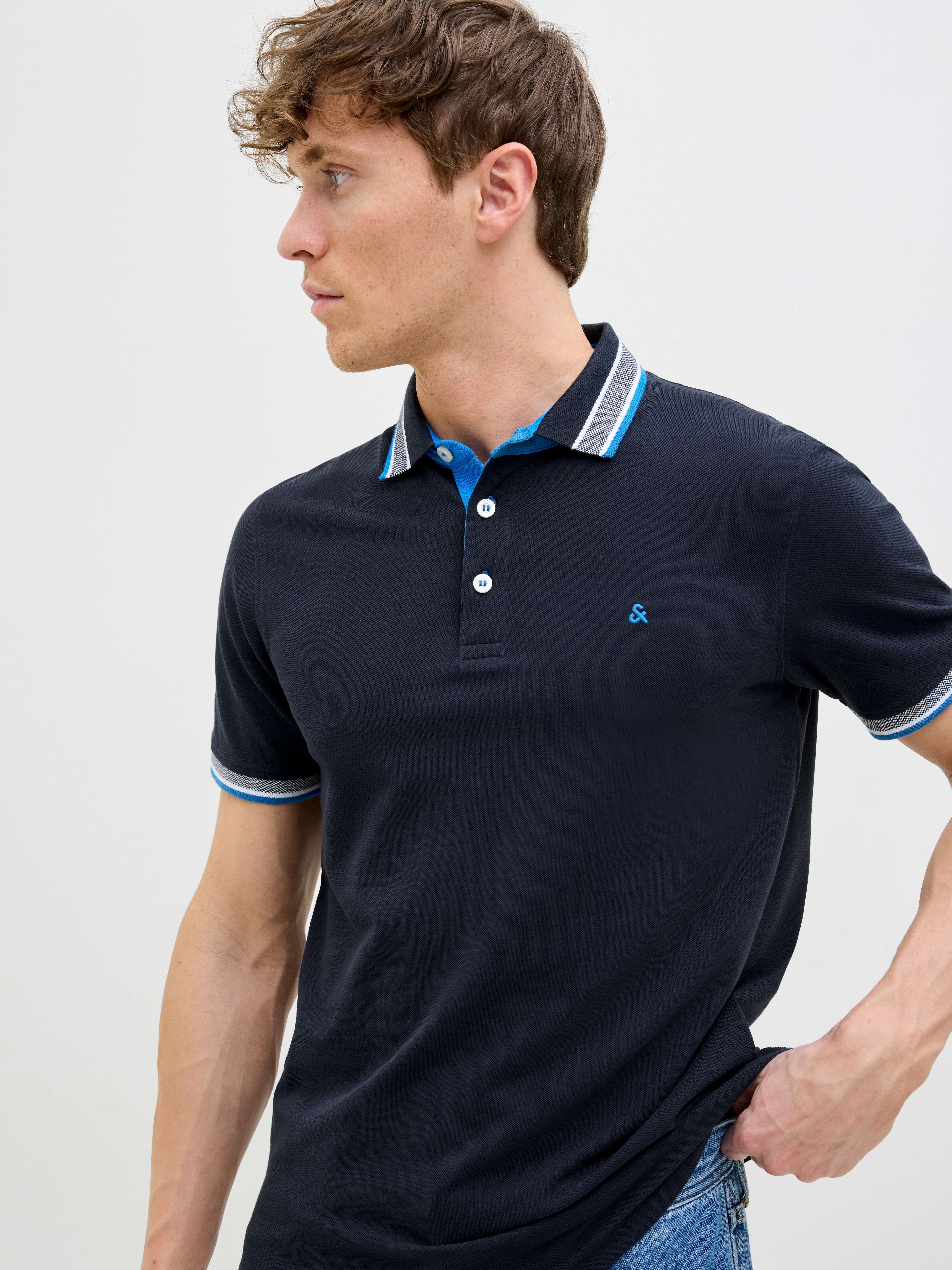 Jack & Jones Poloshirt "JJEPAULOS POLO SS NOOS", mit Logo Stickerei günstig online kaufen