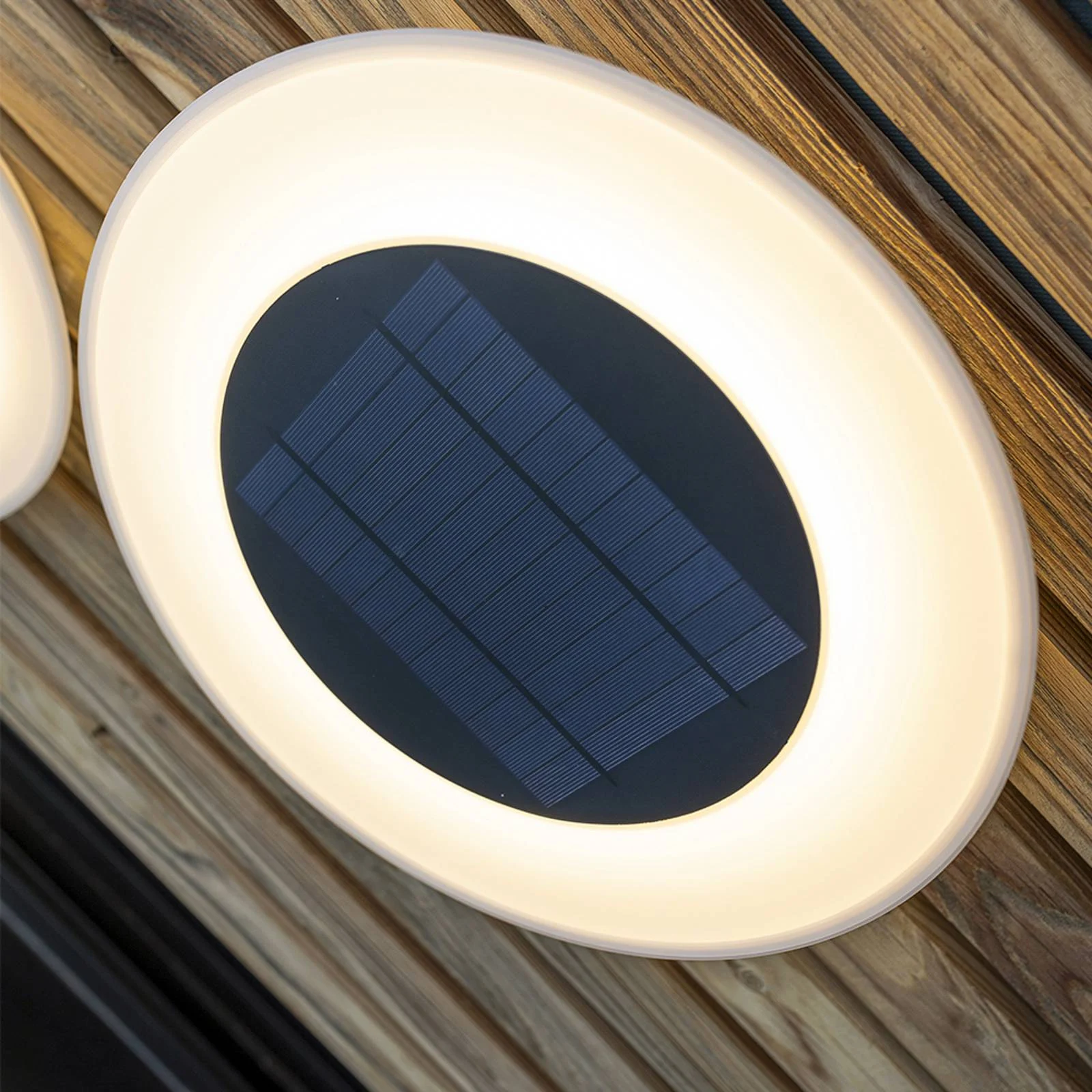 Newgarden Wally LED-Solarwandleuchte, Ø 27 cm günstig online kaufen