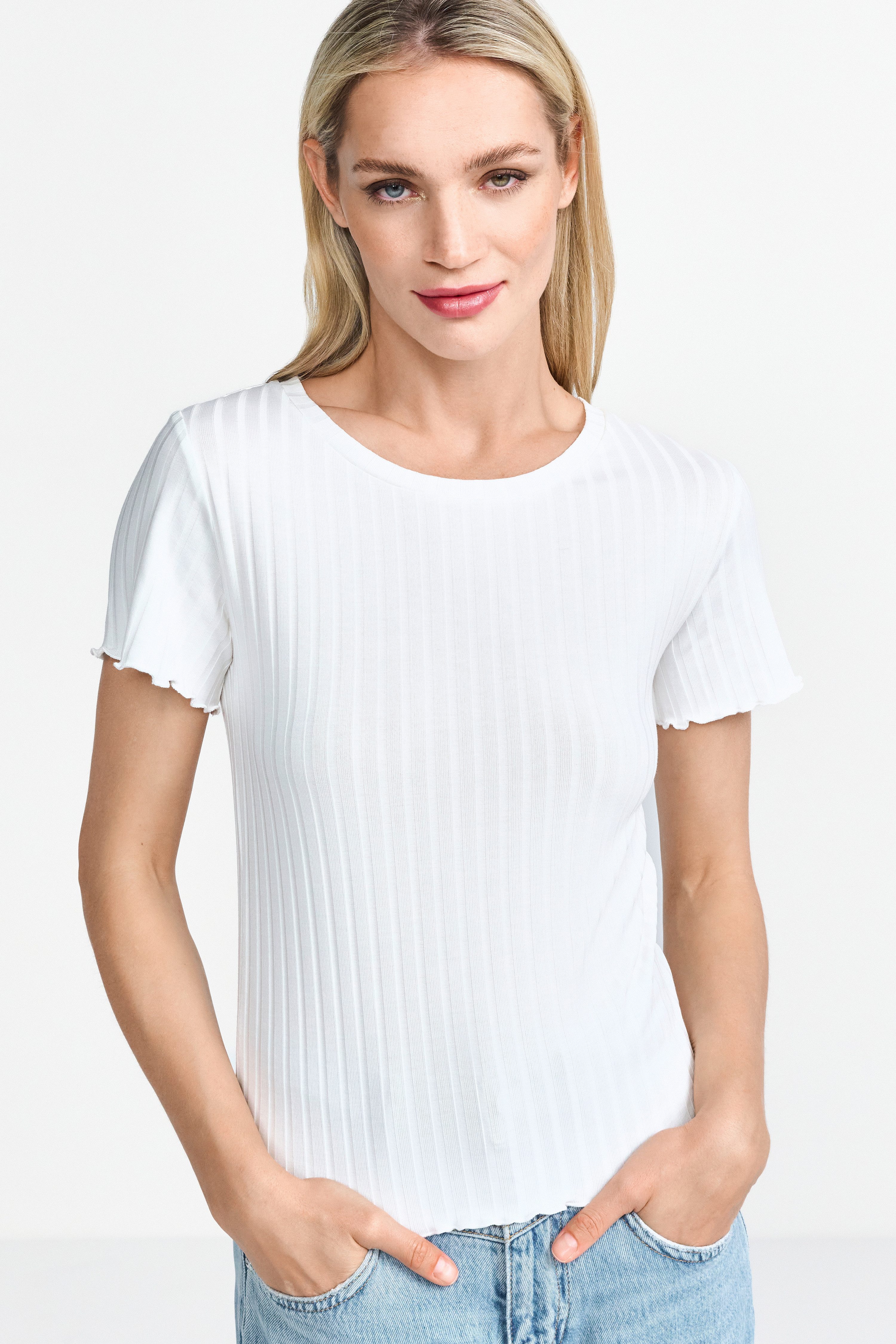RICHROYAL Kurzarmshirt, Mit gewelltem Saum an Rumpf und Ärmeln günstig online kaufen