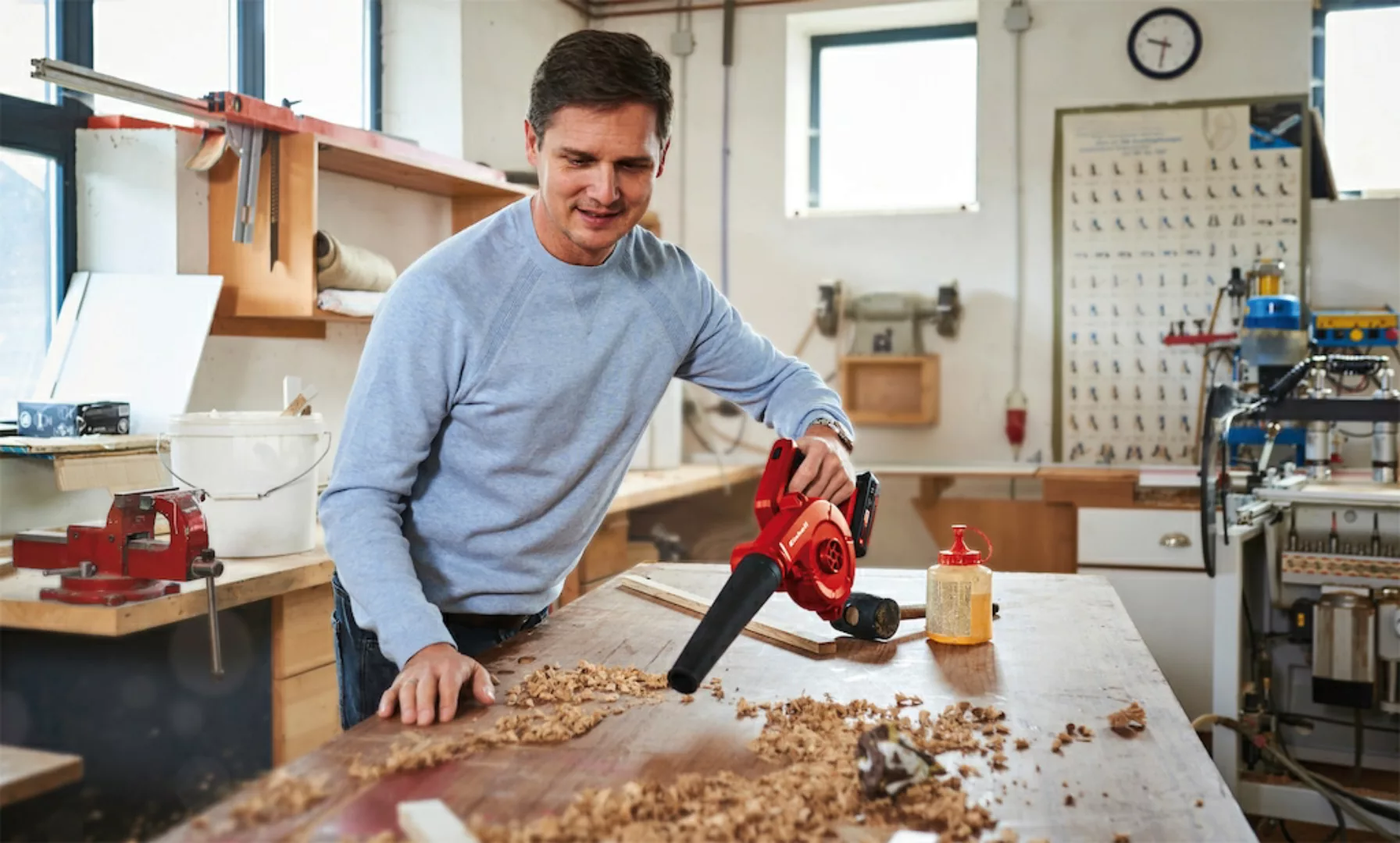 Einhell Akku-Bläser TE-CB 18/180 Li-Solo günstig online kaufen