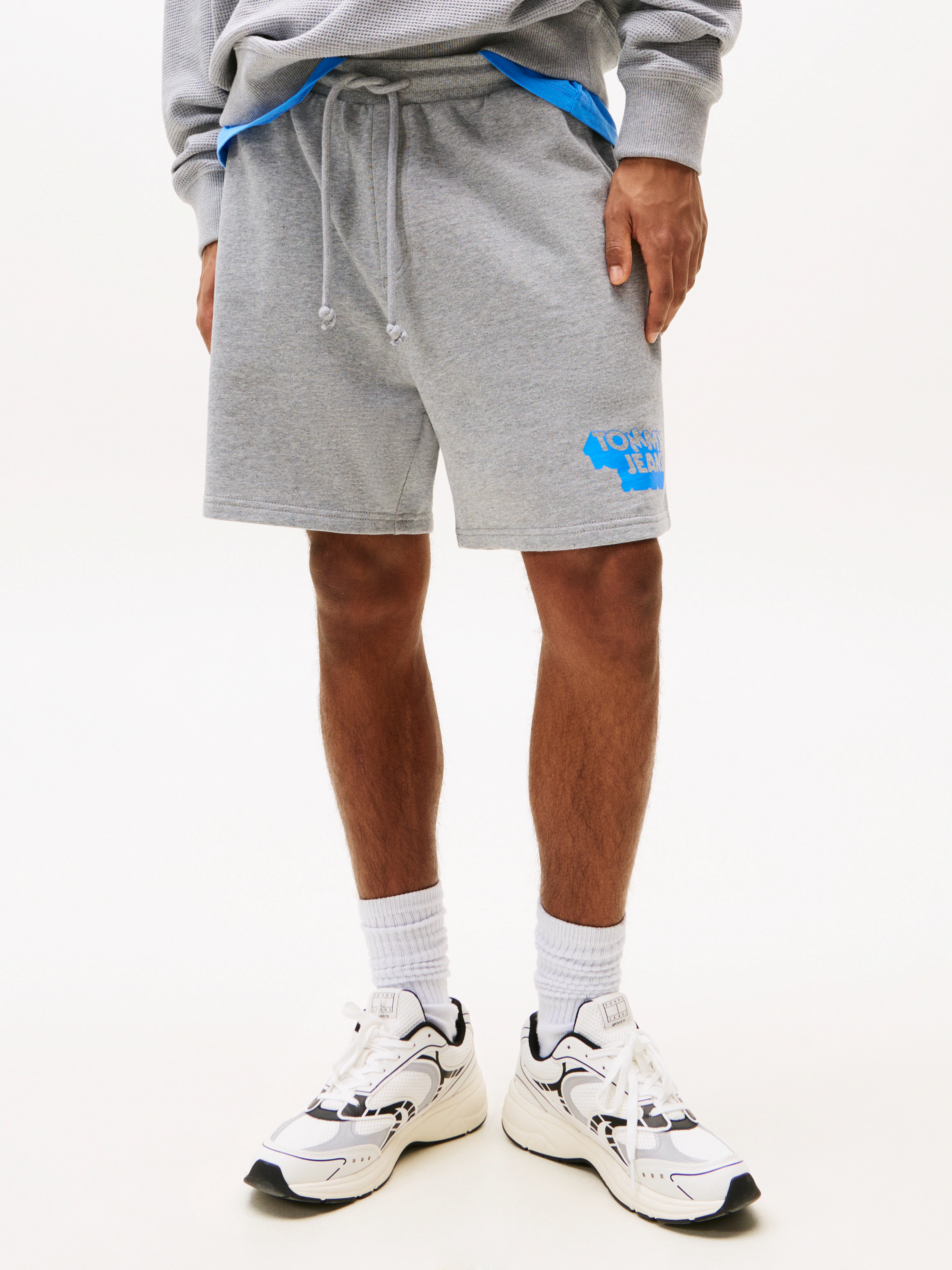 Tommy Jeans Sweatshorts "TJM RLX STACK LOGO SWEATSHRT EXT", Mit Kordelzug günstig online kaufen