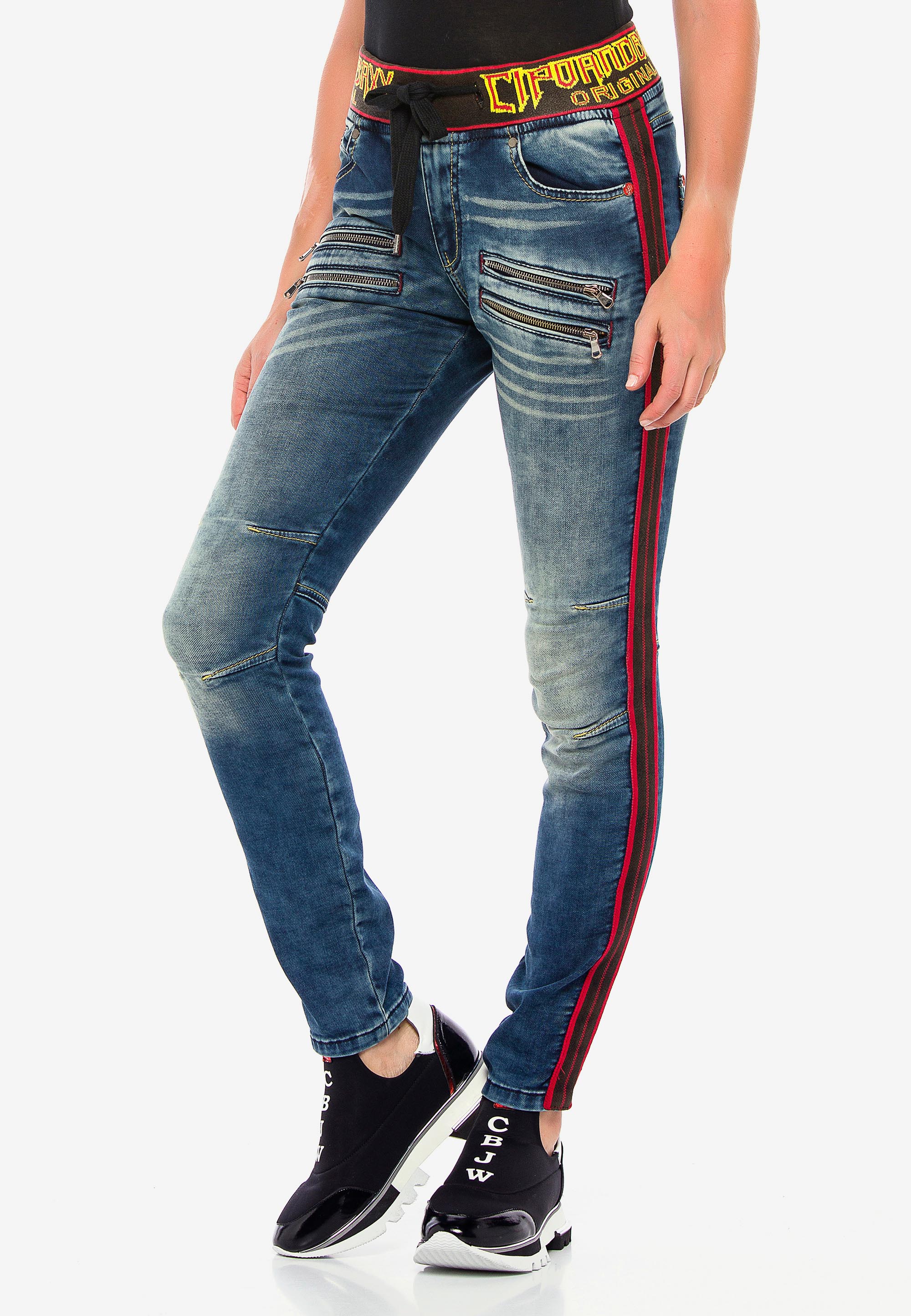 Cipo & Baxx Slim-fit-Jeans, mit trendigen Seitenstreifen günstig online kaufen