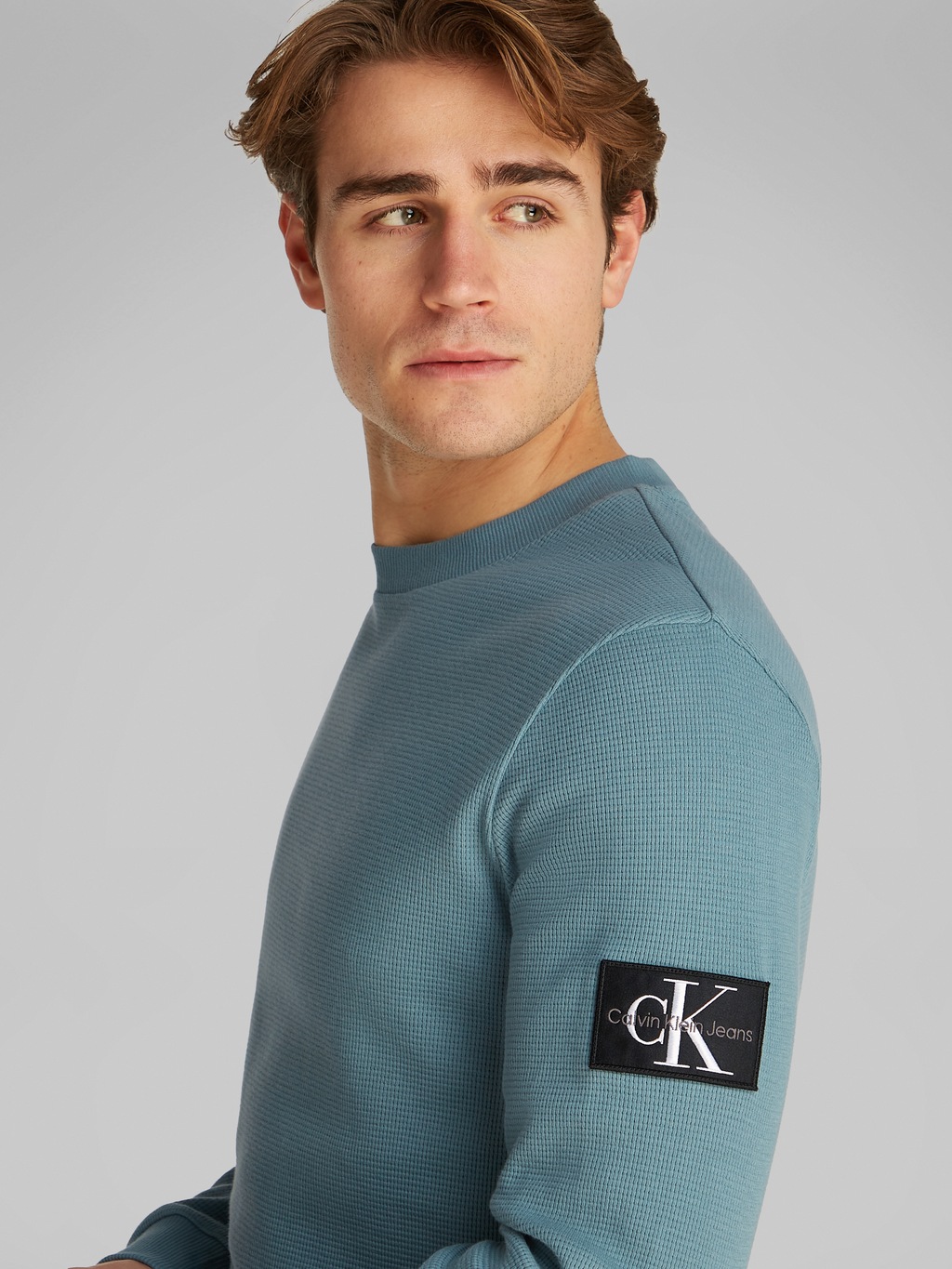 Calvin Klein Jeans Langarmshirt "BADGE WAFFLE LS TEE", mit Logopatch günstig online kaufen