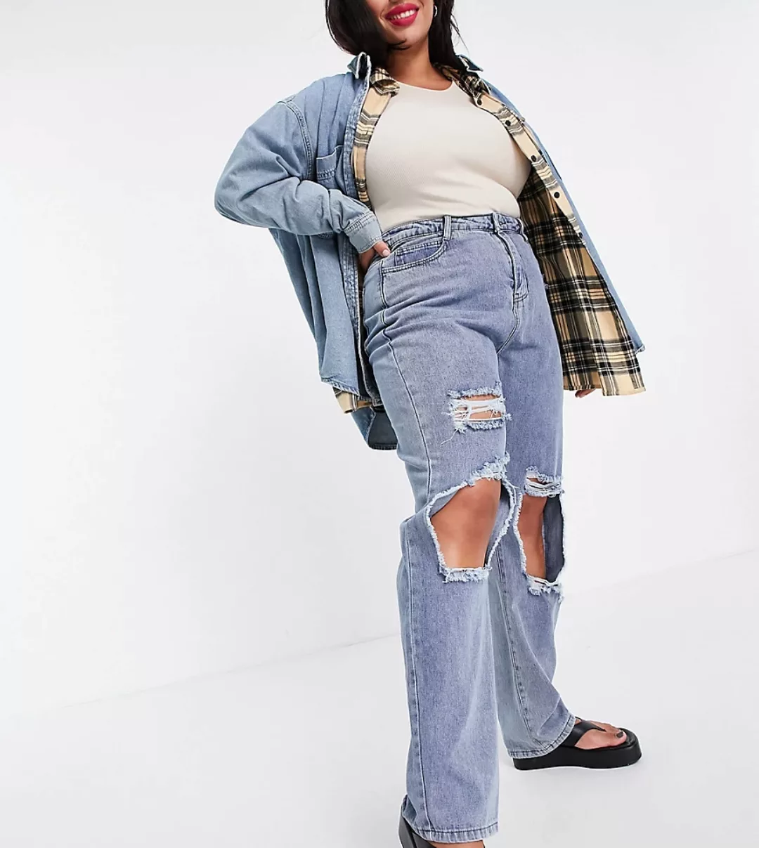 In The Style Plus x Olivia Bowen – Jeans in verwaschenes Blau mit geradem S günstig online kaufen