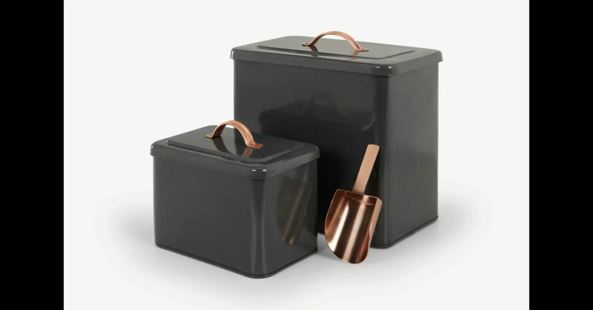 2 x Saskia Haustierfutterboxen mit Schaufel, Kupfer und Grau - MADE.com günstig online kaufen