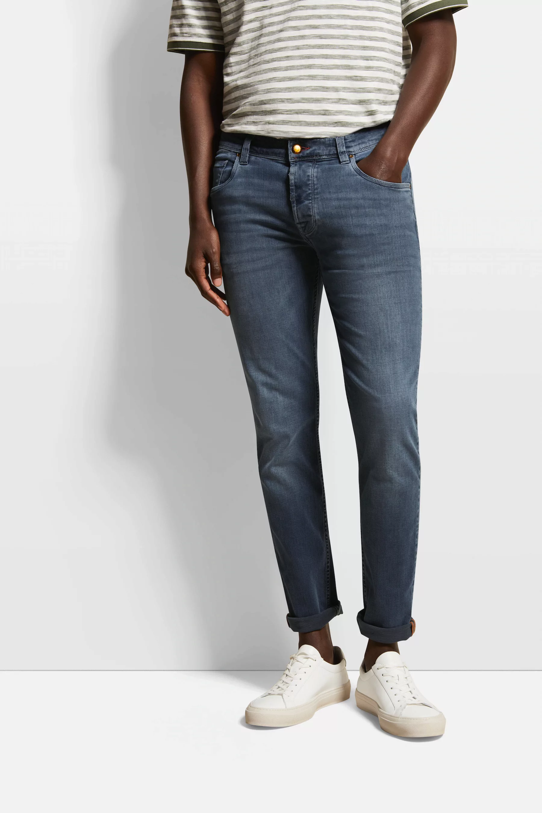 bugatti 5-Pocket-Jeans, aus elastischer Baumwolle günstig online kaufen