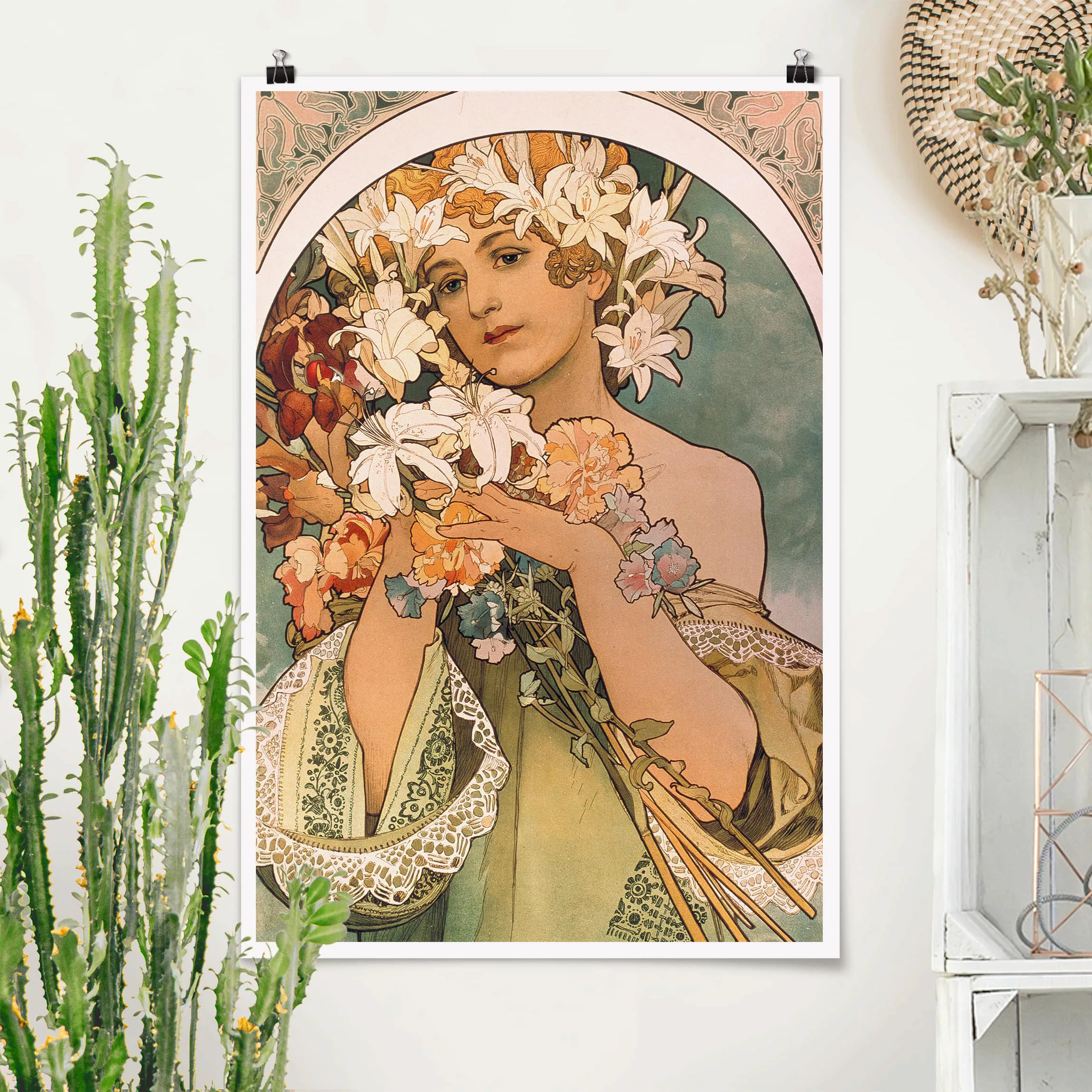 Poster Kunstdruck - Hochformat Alfons Mucha - Blume günstig online kaufen