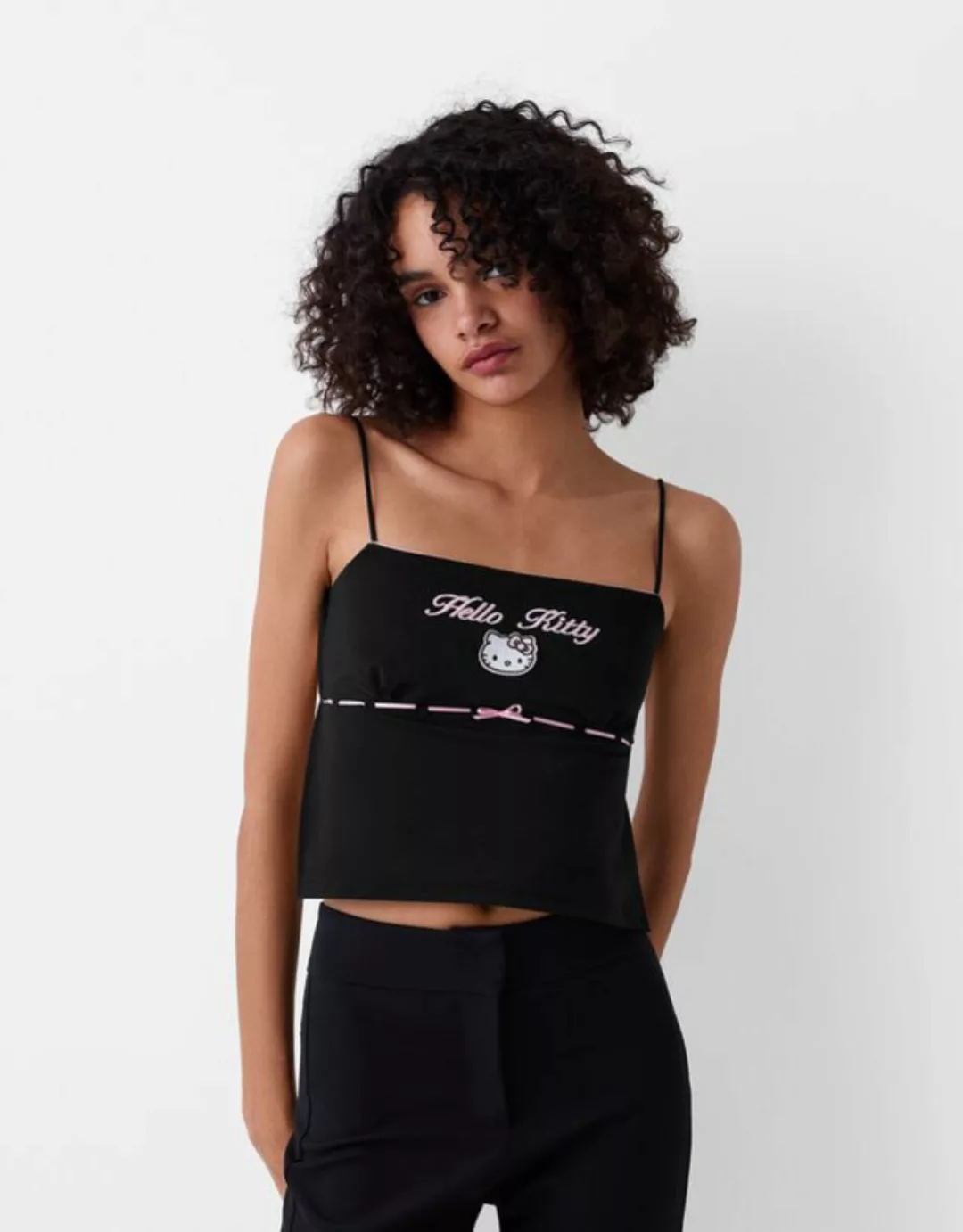 Bershka Top Hello Kitty Mania Mit Stickerei Damen L Schwarz günstig online kaufen