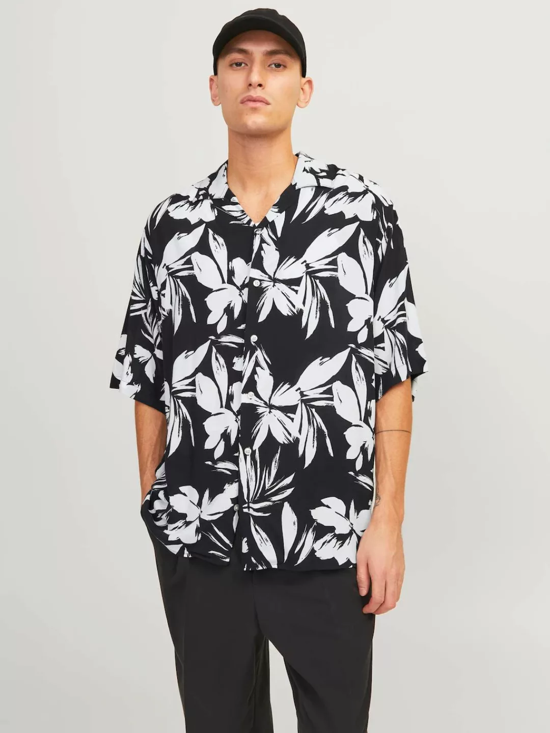 Jack & Jones Hawaiihemd JJEJEFF AOP RESORT SHIRT SS SN günstig online kaufen