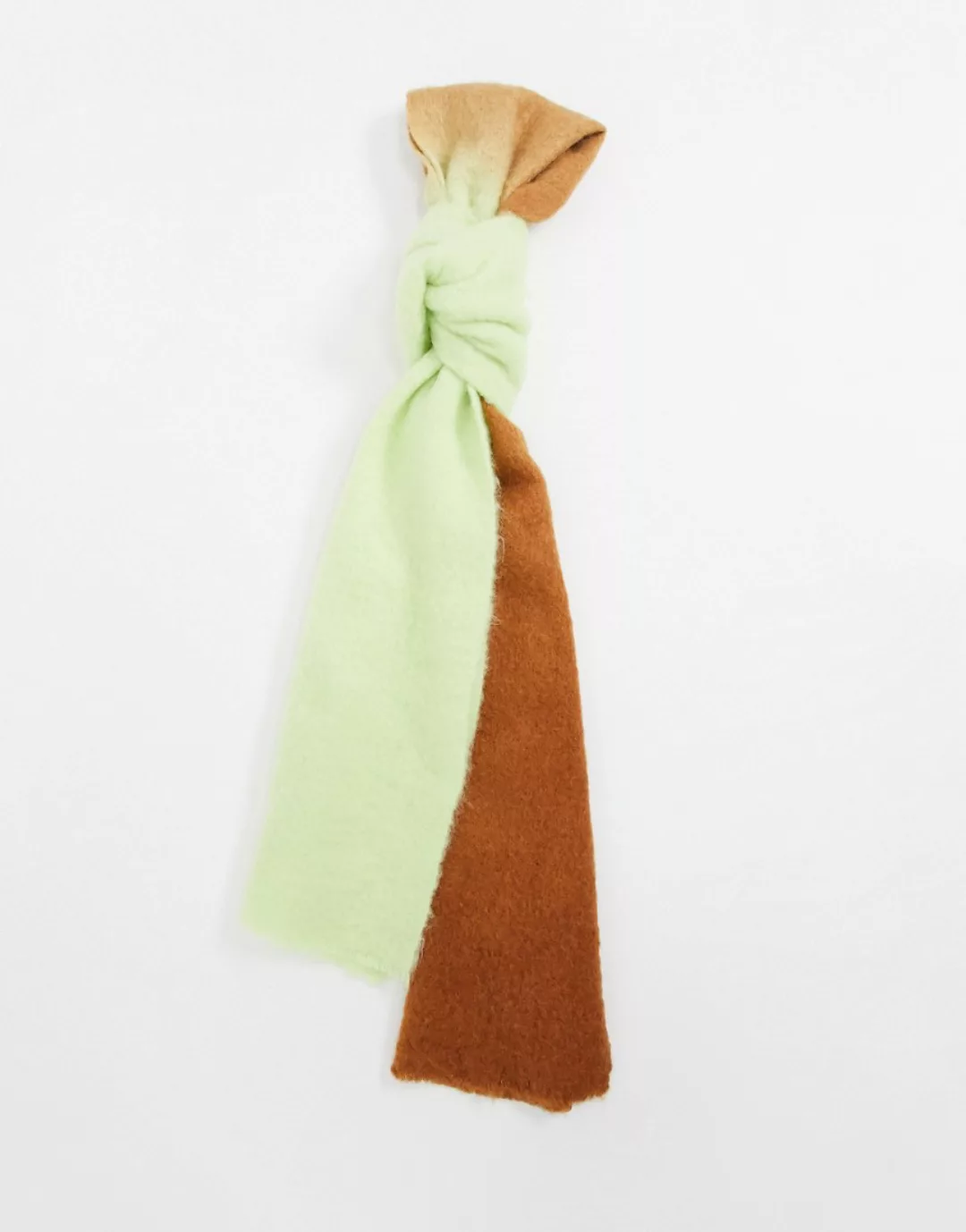 ASOS DESIGN – Schal aus Wollmischung mit Farbverlauf in Grün und Braun-Mehr günstig online kaufen