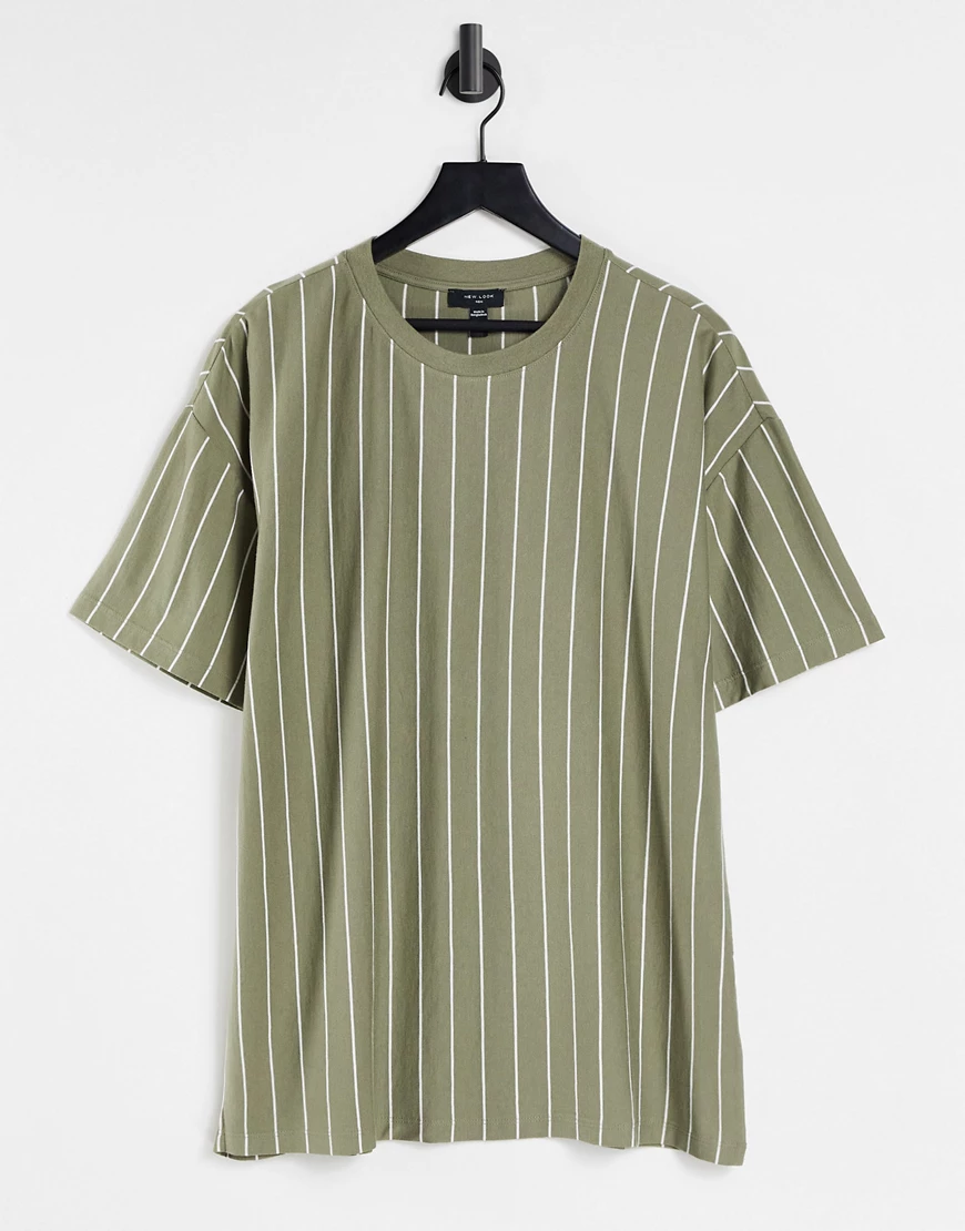 New Look – Gestreiftes Oversize-T-Shirt in Khaki-Grün günstig online kaufen