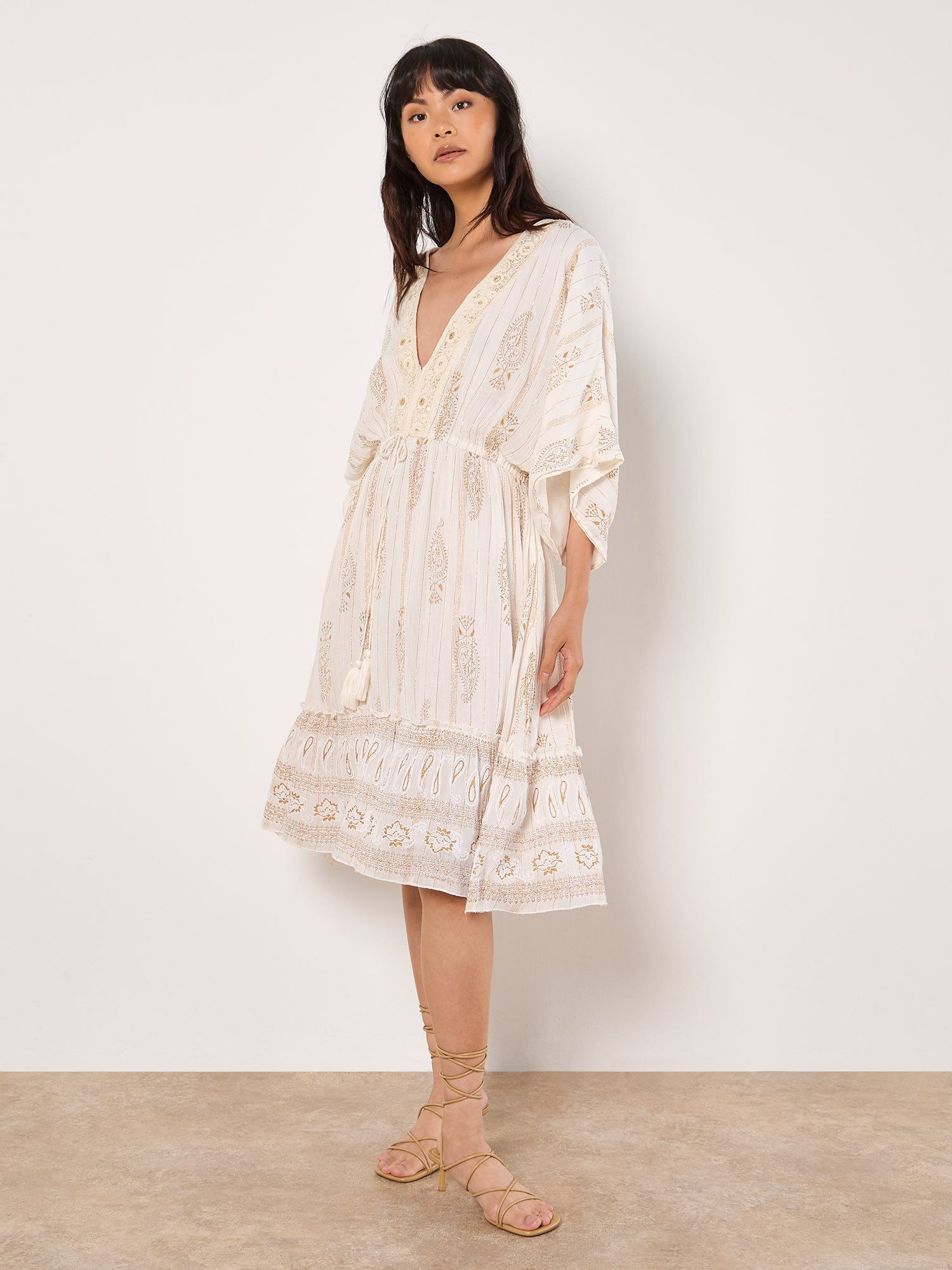 Apricot Midikleid Gold Print Tassel Dress, günstig online kaufen