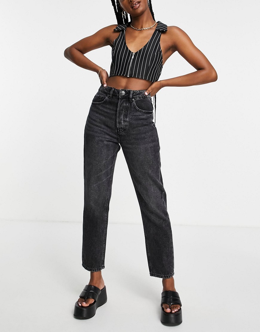 Stradivarius – Vintage-Mom-Jeans in verwaschenem Schwarz günstig online kaufen